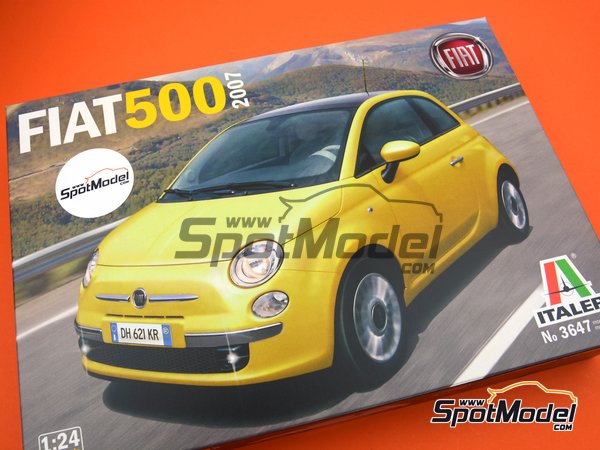 2007 Fiat 500  1:24 Italeri 3647 