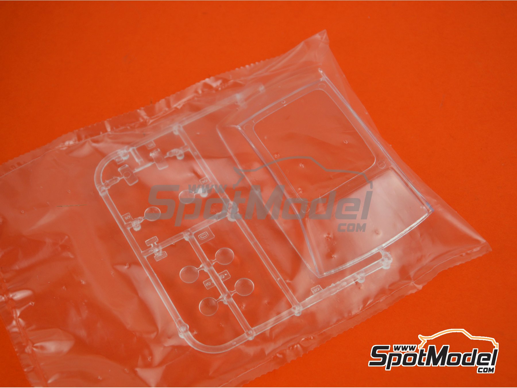 Image 13: Ford Escort Mk. II RS1800 sponsored by Castrol - Monte Carlo Rally - Rallye Automobile de Monte-Carlo 1979 | Car scale model kit in 1/24 scale manufactured by Italeri (ref.&nbsp;3655, also 8001283036559)