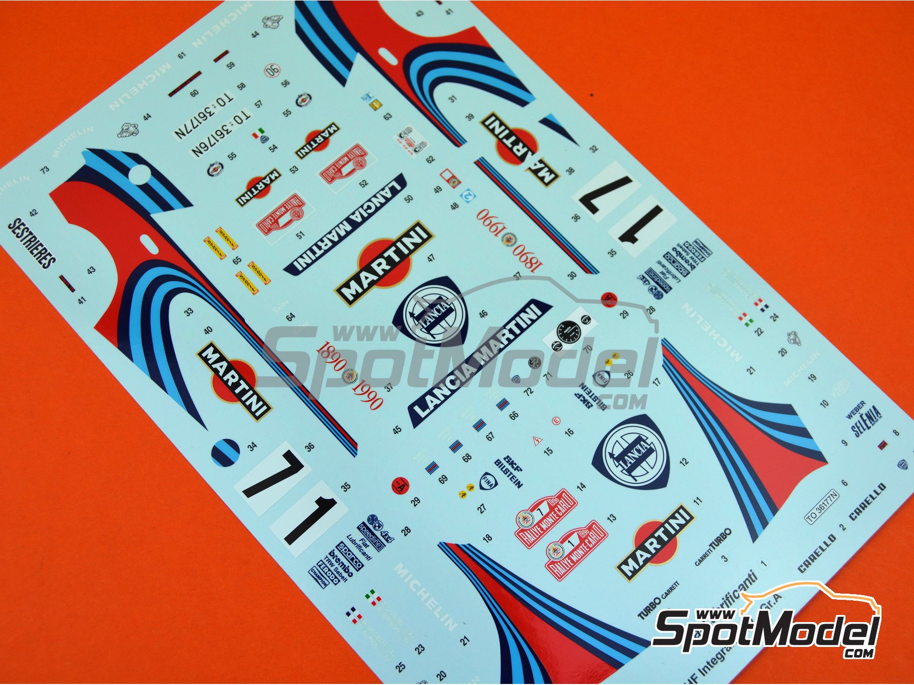 Image 14: Lancia Delta HF Integrale 16V Martini International Racing Team - Monte Carlo Rally - Rallye Automobile de Monte-Carlo 1990 | Car scale model kit in 1/24 scale manufactured by Italeri (ref. 3658, also 8001283036580)