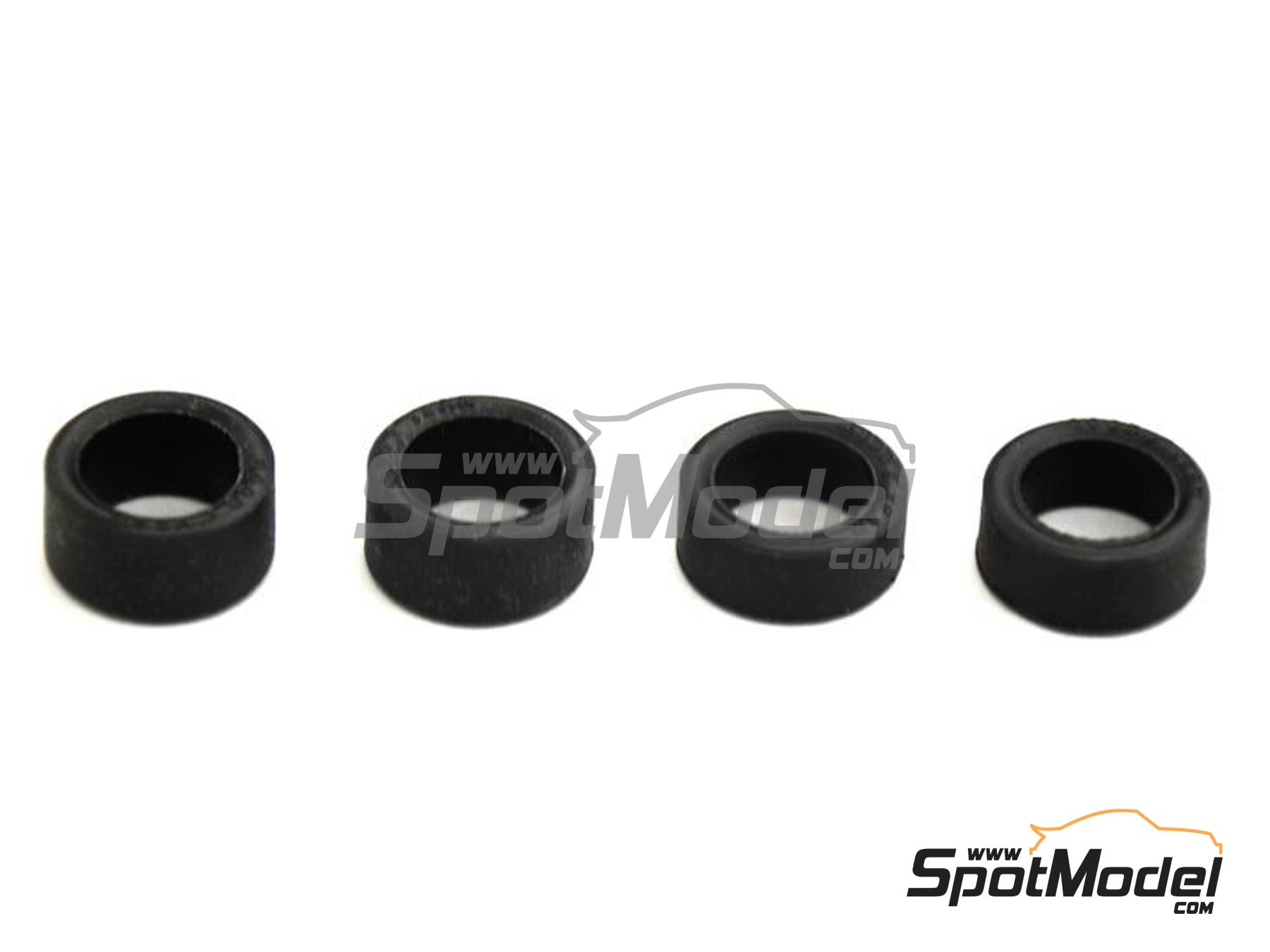 Image 9: Ford Escort Zakspeed Group 2 Zakspeed Team sponsored by D&W - European Touring Car Championship ETCC 1979 | Car scale model kit in 1/24 scale manufactured by Italeri (ref.&nbsp;3664, also 8001283036641, IT3664 and ITA3664)