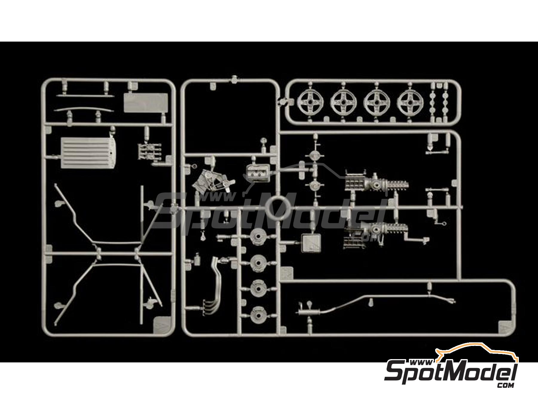 Image 14: Lancia Fulvia HF - Rally de Monte Carlo - Rallye Automobile de Monte-Carlo 1972 | Maqueta de coche en escala 1/24 fabricado por Italeri (ref. 3670, tambien 8001283036702)