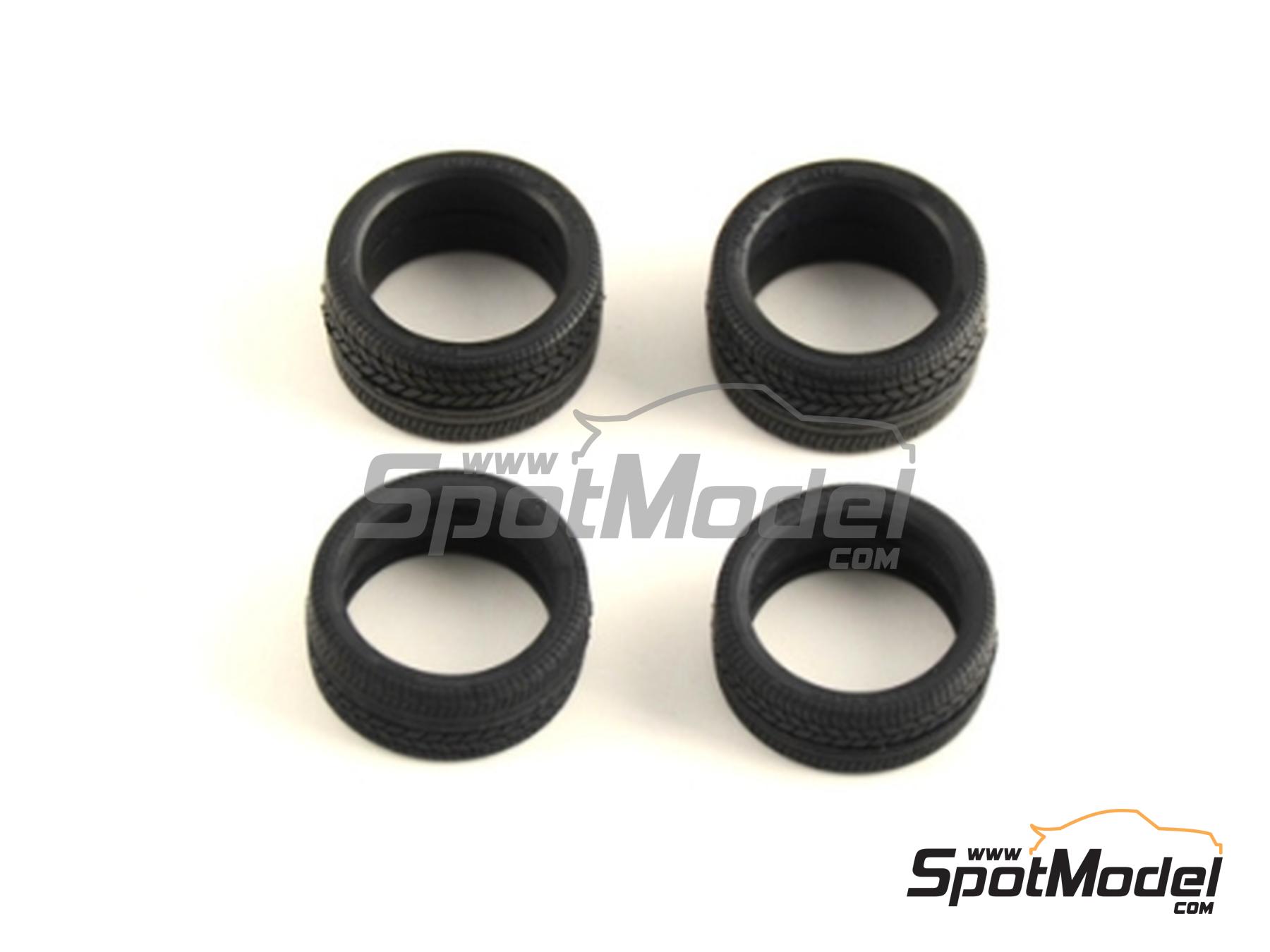 Image 14: Lamborghini Murci&eacute;lago | Maqueta de coche en escala&nbsp;1/24 fabricado por Italeri (ref.&nbsp;3672, tambien 8001283036726)