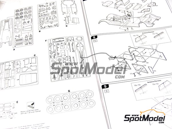 Image 9: Rolls Royce Phantom II | Car scale model kit in 1/24 scale manufactured by Italeri (ref.&nbsp;3703, also 8001283037037)