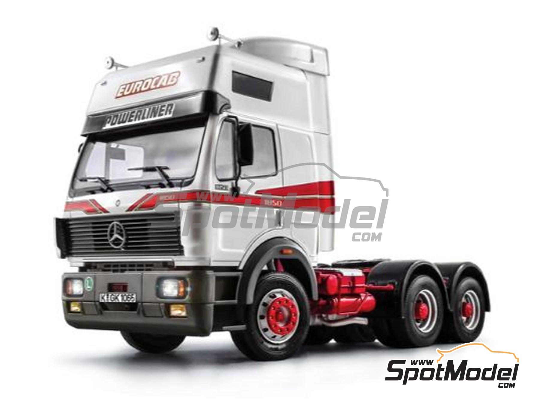 Image 13: Mercedes Benz SK Eurocab 6x4 | Tractor head scale model kit in 1/24 scale manufactured by Italeri (ref.&nbsp;3924, also 8001283039246)