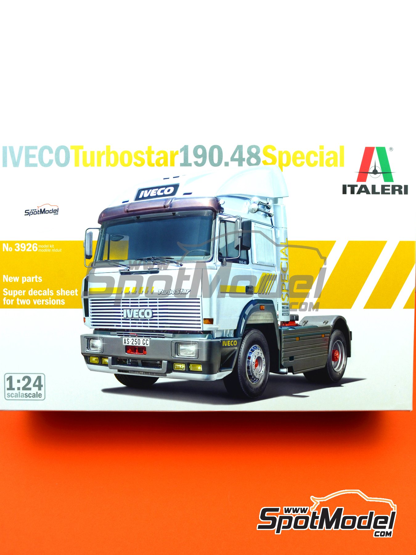 Iveco Turbostar 190.48 Special. Tractor head scale model kit in 1/24 scale  manufactured by Italeri (ref. 3926, also 8001283039260)