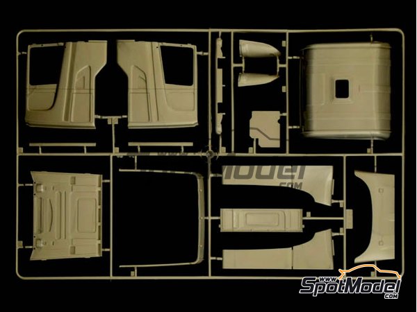 Image 10: Scania R730 V8 Streamline | Maqueta de cami&oacute;n en escala&nbsp;1/24 fabricado por Italeri (ref.&nbsp;3930, tambien 8001283039307)