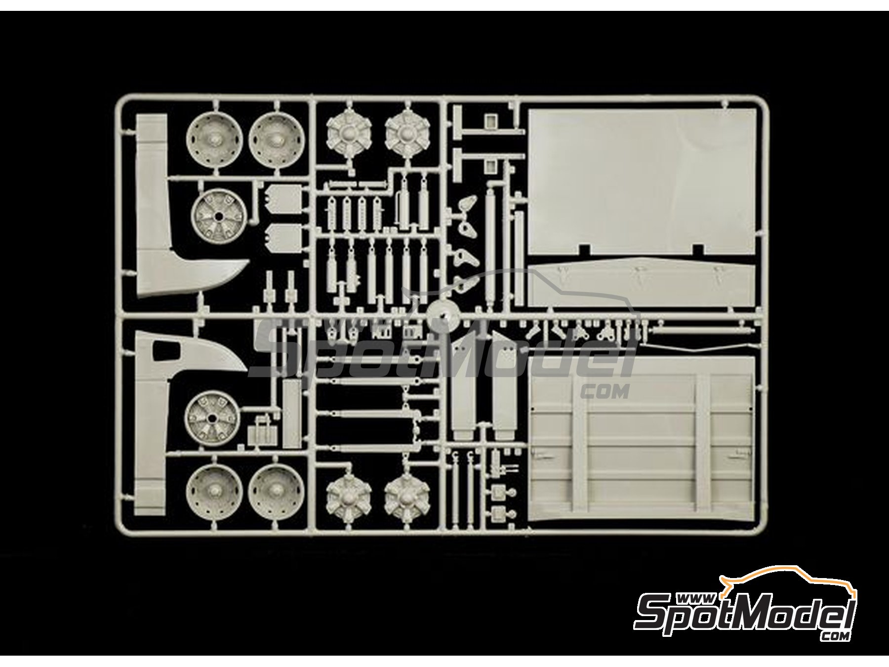 Image 8: Volvo F16 Globetrotter Canvas with elevator | Truck scale model kit in 1/24 scale manufactured by Italeri (ref.&nbsp;3945, also 8001283039451)