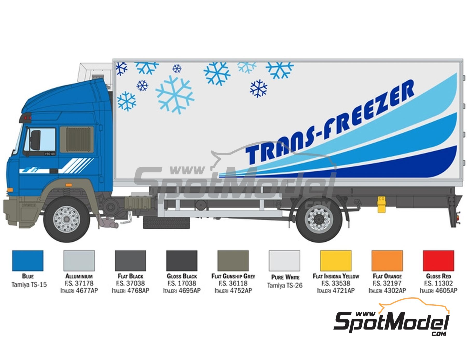 Image 3: Iveco Turbostart reefer truck | Rigid truck scale model kit in 1/24 scale manufactured by Italeri (ref.&nbsp;3964)