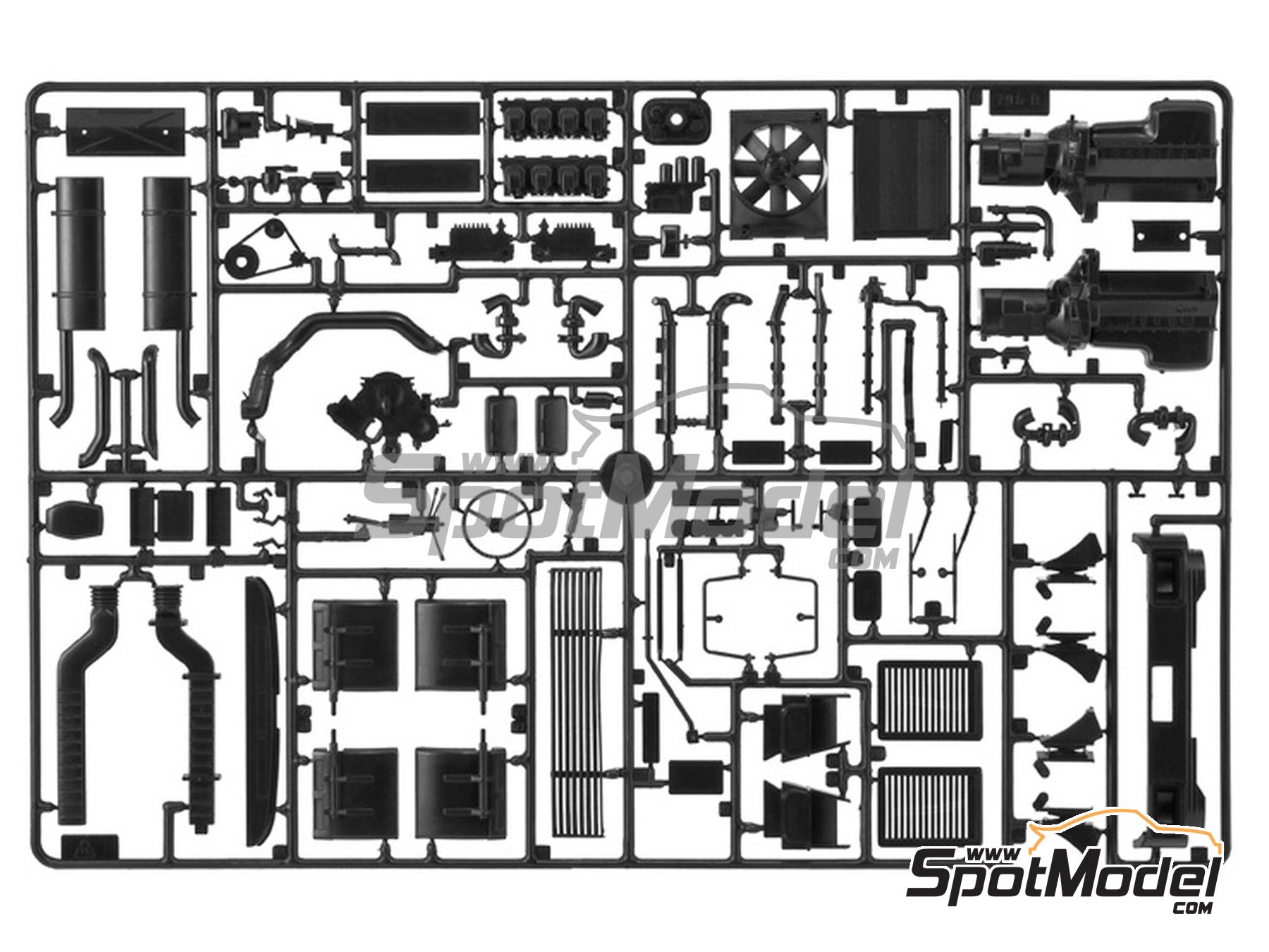 Image 5: Iveco Turbostart reefer truck | Rigid truck scale model kit in 1/24 scale manufactured by Italeri (ref.&nbsp;3964)