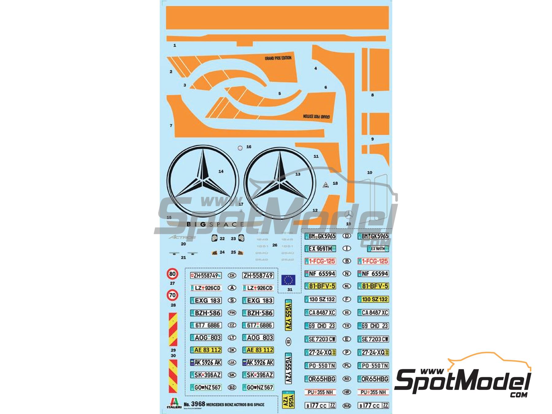 Image 3: Mercedes Benz Actros MP4 Big Space Edición Gran Premio | Maqueta de cabeza tractora en escala 1/24 fabricado por Italeri (ref. 3968, tambien 8001283039680)
