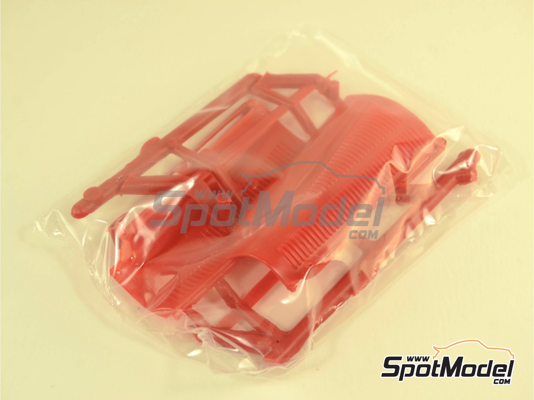 Image 10: Fiat 806 Grand Prix - Milano Grand Prix 1927 | Car scale model kit in 1/12 scale manufactured by Italeri (ref.&nbsp;4702, also 8001283047029)