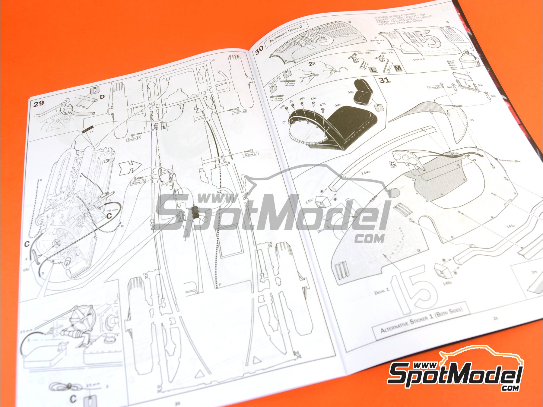 Image 25: Fiat 806 Grand Prix - Milano Grand Prix 1927 | Car scale model kit in 1/12 scale manufactured by Italeri (ref.&nbsp;4702, also 8001283047029)