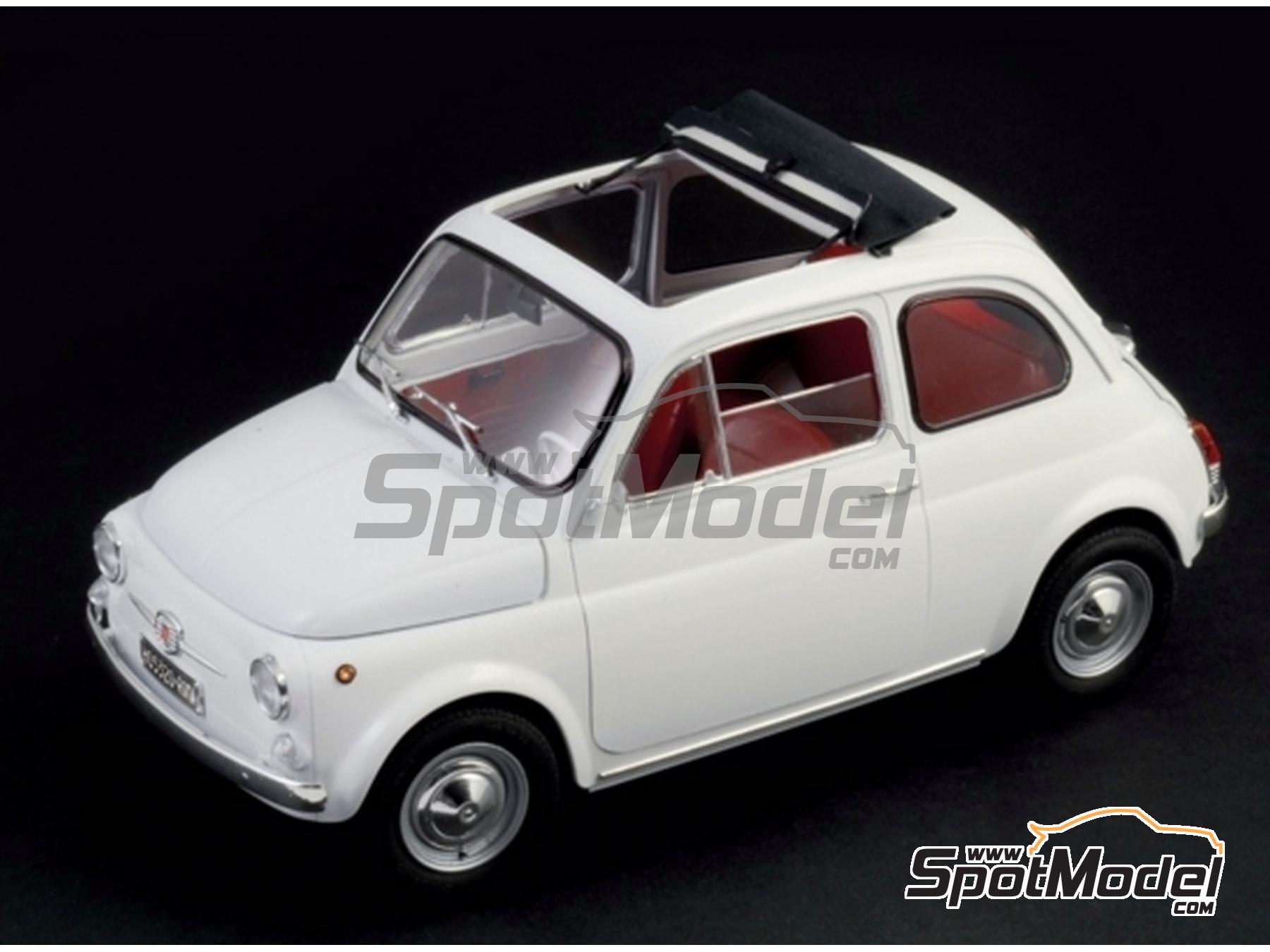 Image 11: Fiat 500 F | Car scale model kit in 1/12 scale manufactured by Italeri (ref.&nbsp;4703, also 8001283047036)