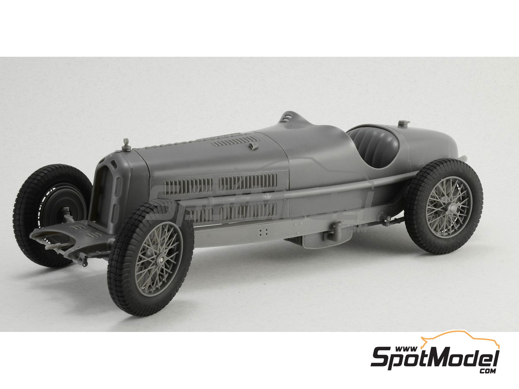 鉄道模型 Alfa Romeo 8C 2300 Monza 1:12 ITALERI Alfa Romeo 8C 2300 Monza - 1/12 Italeri model kit build Part