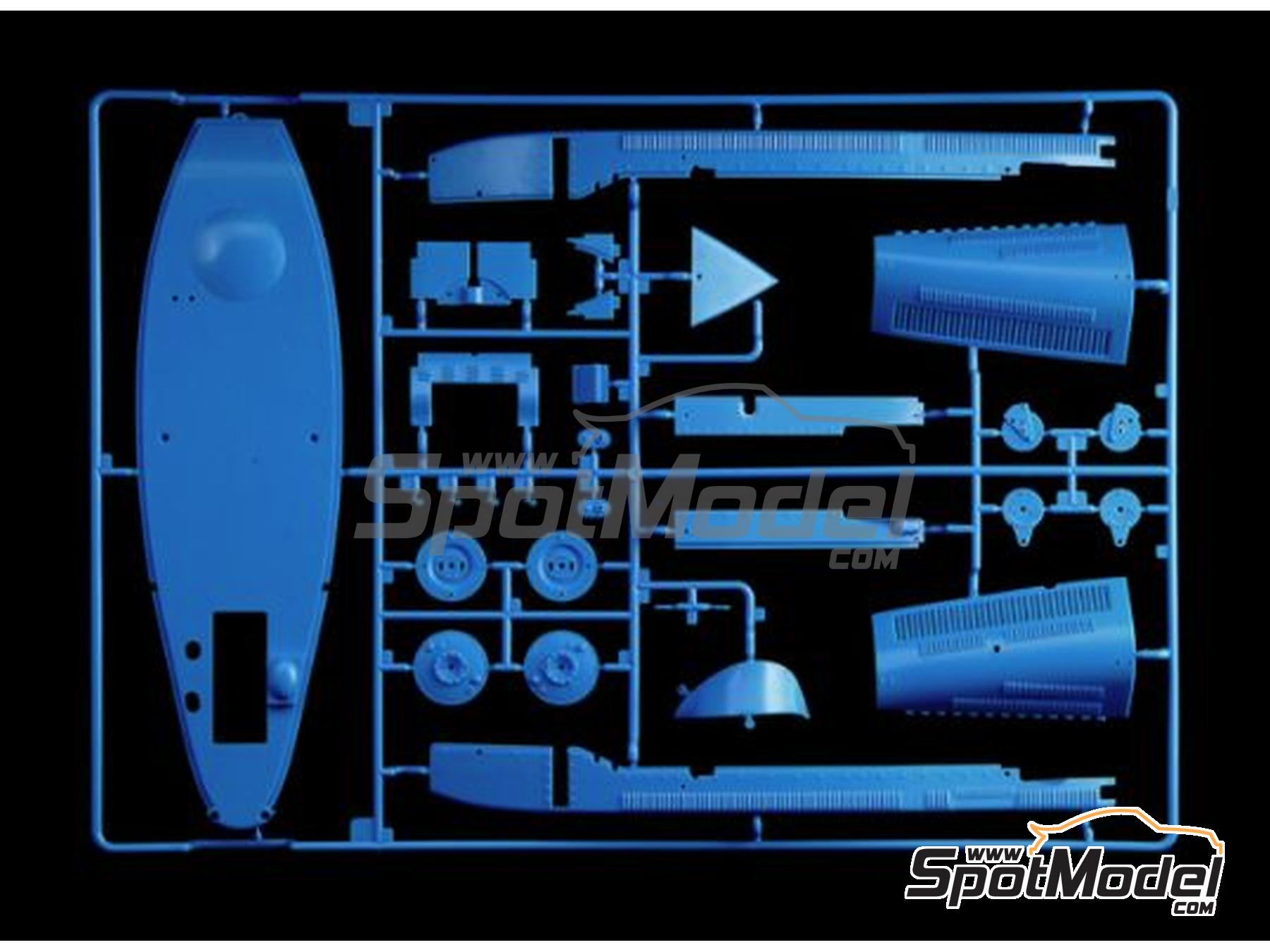 Image 18: Bugatti Type 35B - Monaco Grand Prix 1929 and 1930 | Car scale model kit in 1/12 scale manufactured by Italeri (ref.&nbsp;4710, also 8001283047104)