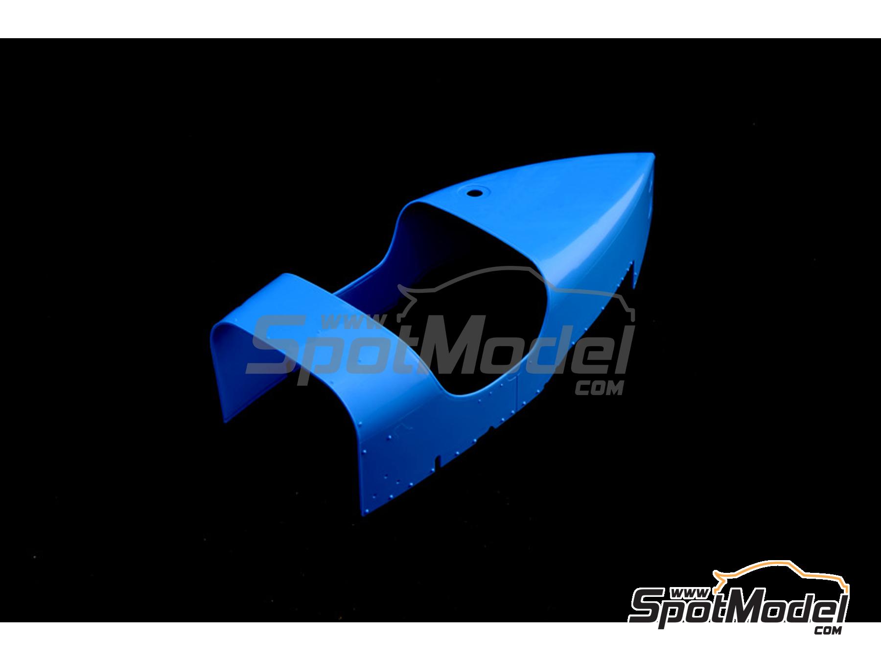 Image 15: Bugatti 35B Roadster -  1930 | Car scale model kit in 1/12 scale manufactured by Italeri (ref.&nbsp;4713, also 8001283047135)