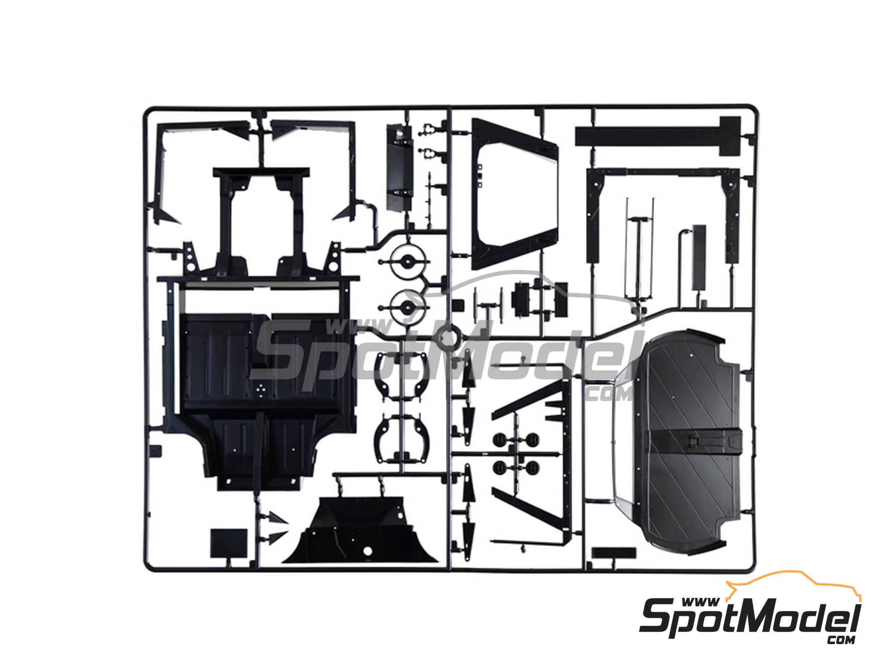 Image 8: Lancia Stratos HF sponsored by Alitalia - Monte Carlo Rally - Rallye Automobile de Monte-Carlo 1977 | Car scale model kit in 1/12 scale manufactured by Italeri (ref.&nbsp;4714, also 8001283047142)