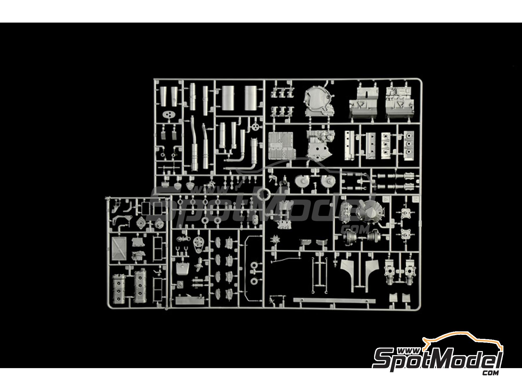 Image 18: Lancia Stratos HF sponsored by Alitalia - Monte Carlo Rally - Rallye Automobile de Monte-Carlo 1977 | Car scale model kit in 1/12 scale manufactured by Italeri (ref.&nbsp;4714, also 8001283047142)
