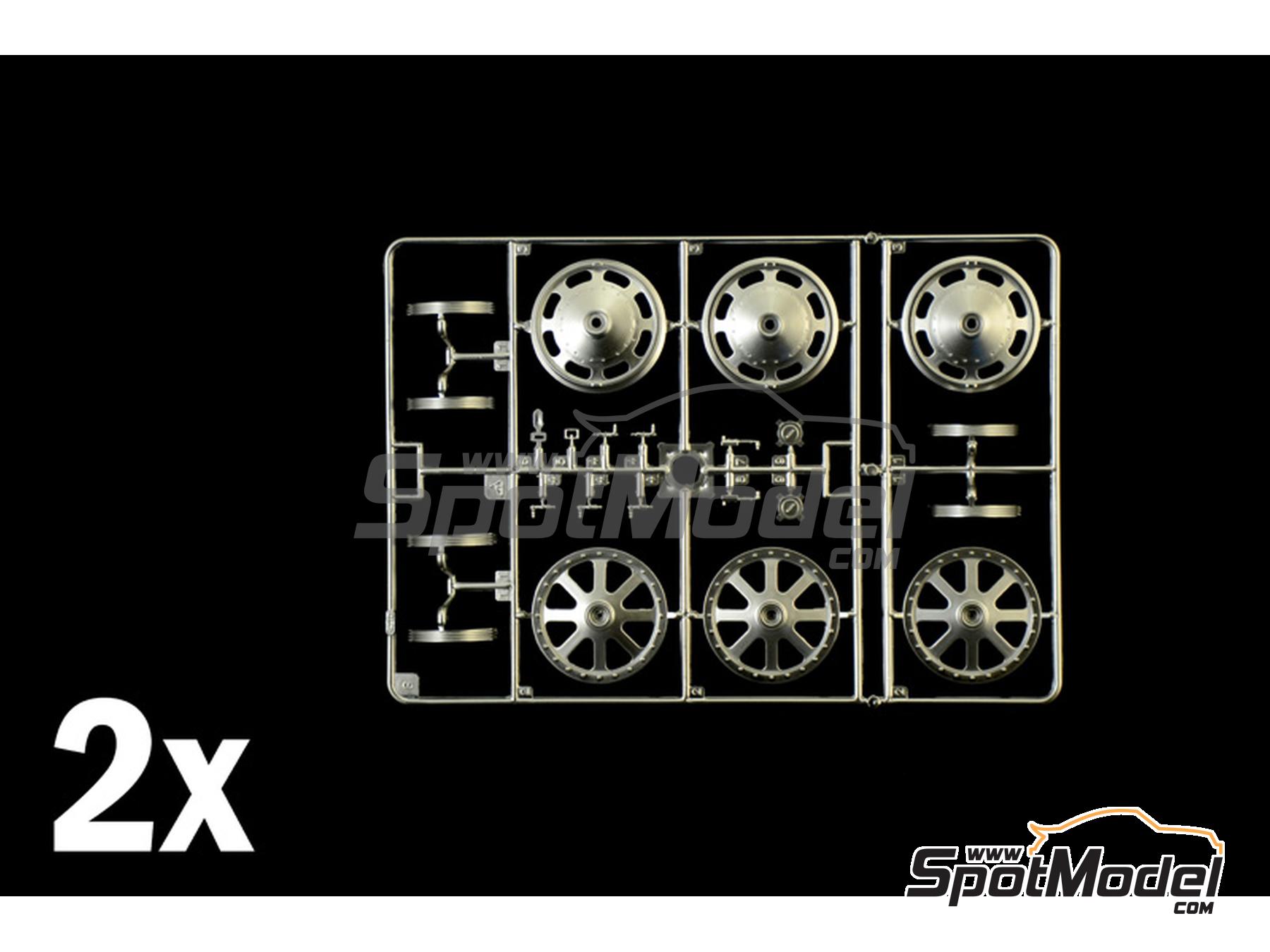 Image 20: Bugatti Type 35B - Targa Florio, Monaco Grand Prix 1928 and 1930 | Car scale model kit in 1/12 scale manufactured by Italeri (ref.&nbsp;4716, also 8001283047166)