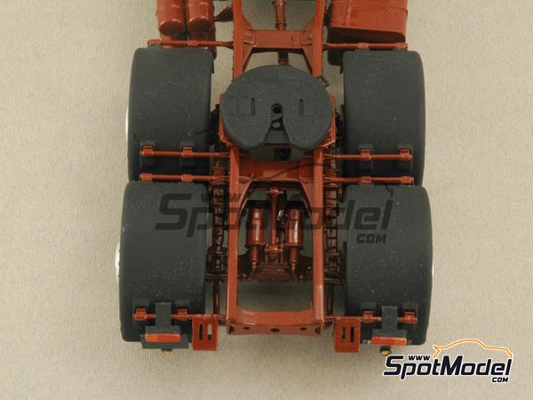 イタレリ MAN 26.321 Formel Six 1:24　新品未開封 イタレリ MAN 26.321 Formel Six 1:24 新品未開封 - メルカリ