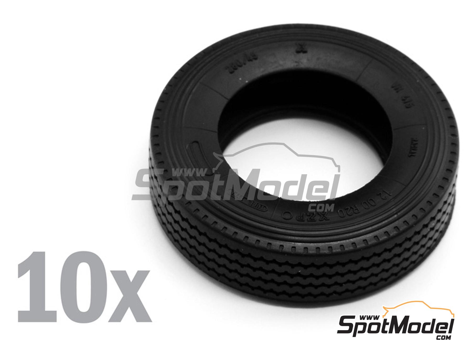 Image 18: Mercedes-Benz Wrecker Truck | Truck scale model kit in 1/24 scale manufactured by Italeri (ref.&nbsp;93808)