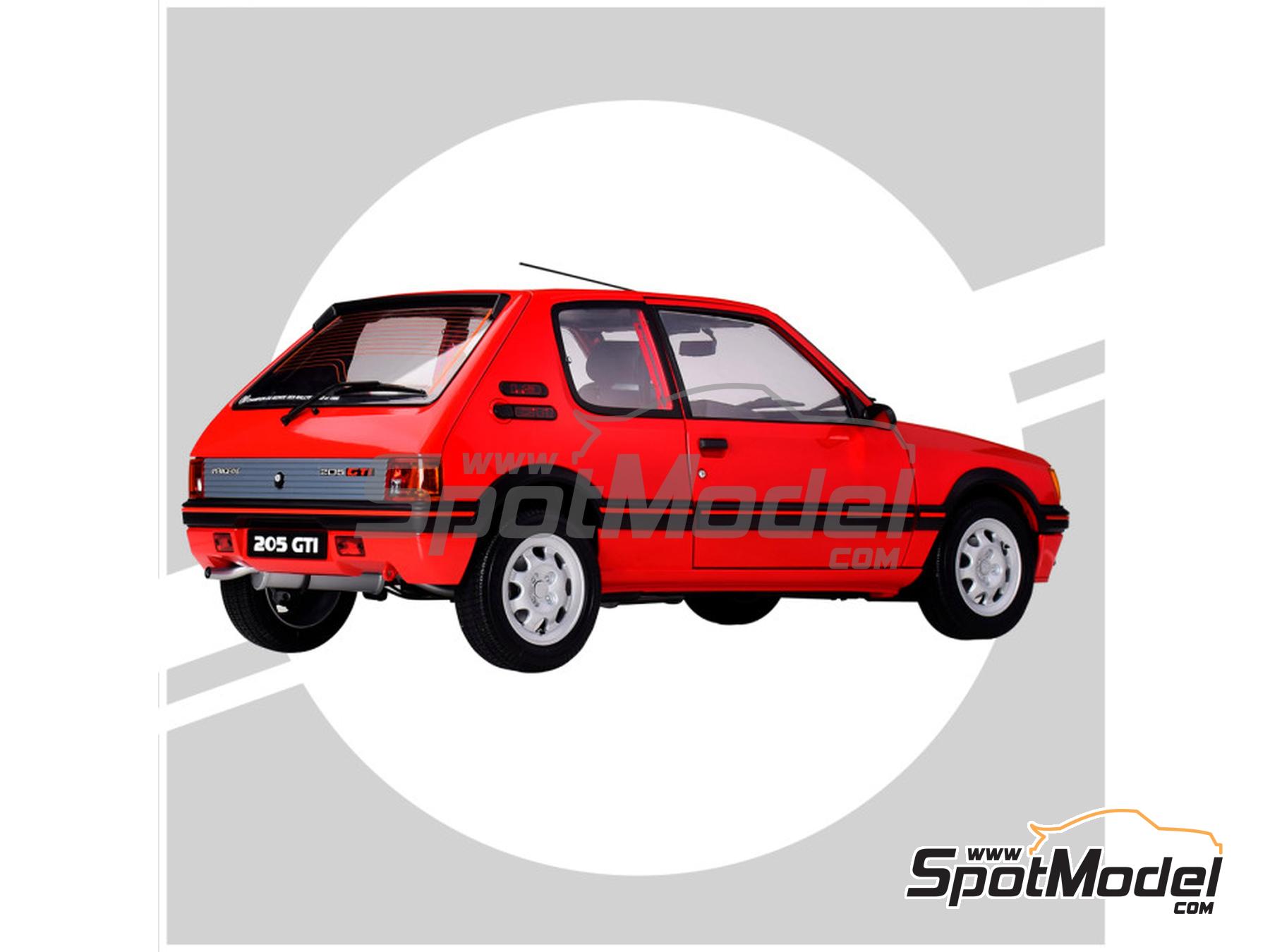 Image 7: Peugeot 205 1.9 GTI Red | Car scale model kit in 1/8 scale manufactured by Ixo Collections (ref.&nbsp;IXC.PGT.FK.R)