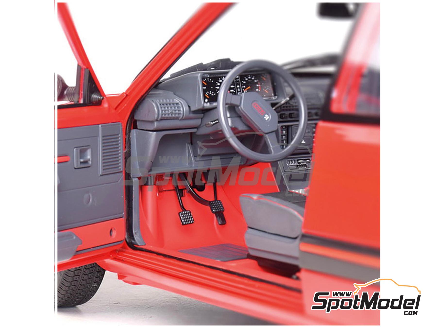 Image 9: Peugeot 205 1.9 GTI Red | Car scale model kit in 1/8 scale manufactured by Ixo Collections (ref.&nbsp;IXC.PGT.FK.R)