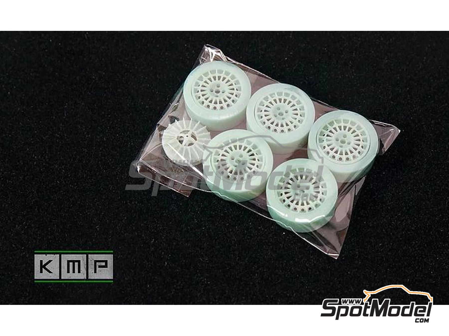 Image 2: Speedline for Lancia Delta HF 1992 | Rims and tyres set in 1/24 scale manufactured by KMP Kool Models Production (ref.&nbsp;KMP-TK24004, also TK24004)