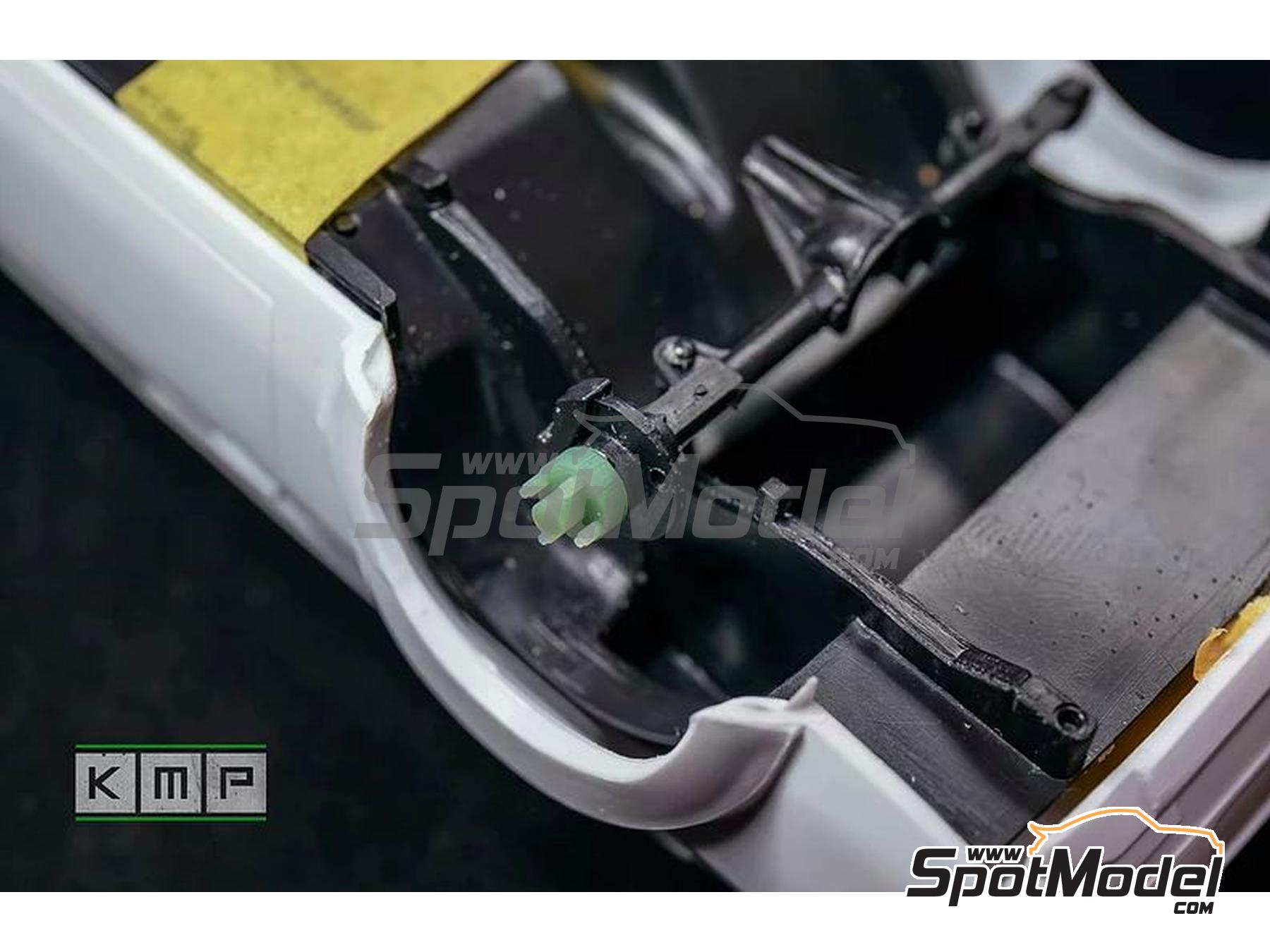 Image 10: Minilite 13" for Ford Escort Mk II RS1800 | Rims and tyres set in 1/24 scale manufactured by KMP Kool Models Production (ref.&nbsp;KMP-TK24151, also TK24151)