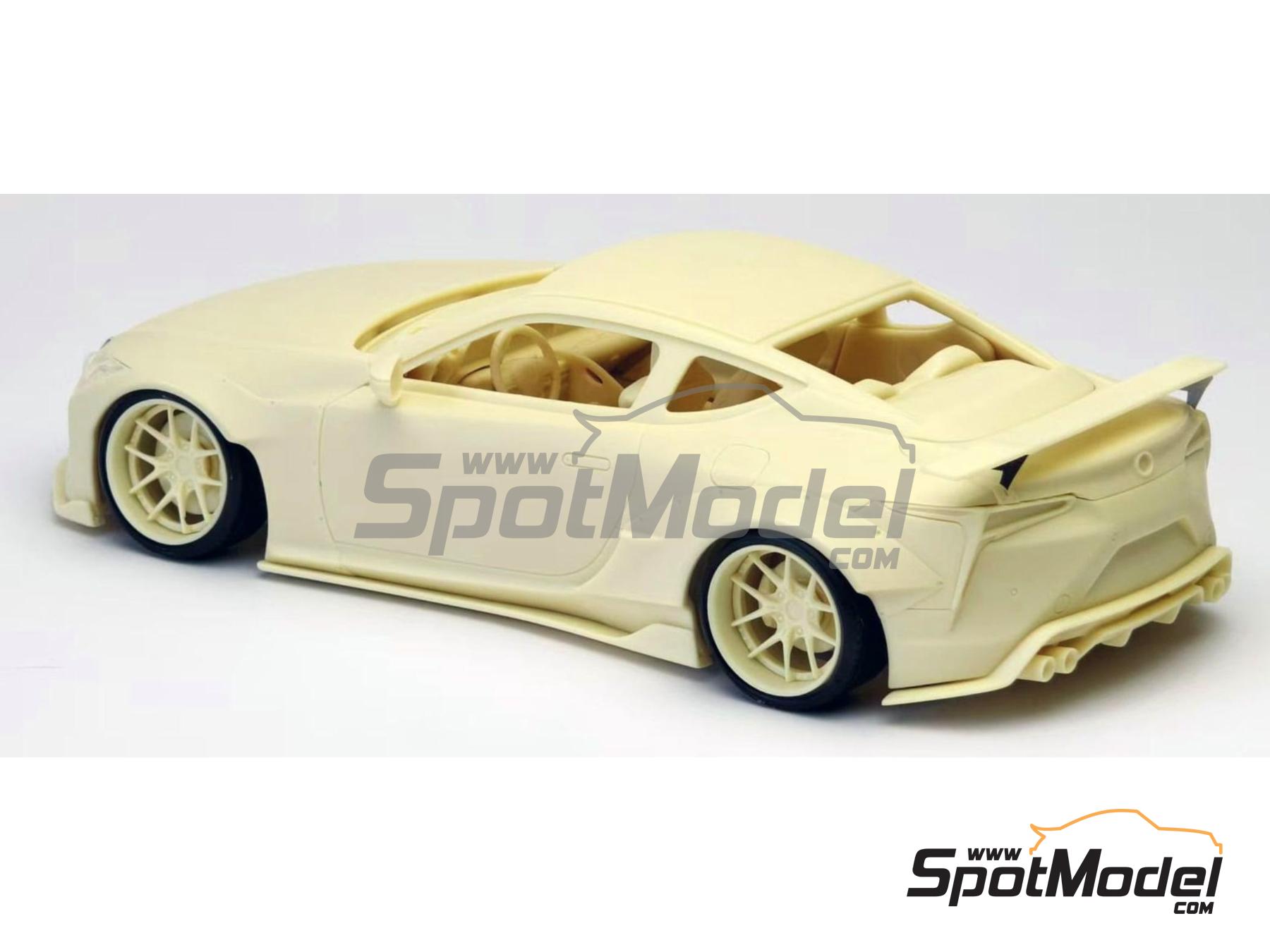 Kitbox PZY Model KB08-23: Car scale model kit 1/24 scale - Lexus LC500 ...