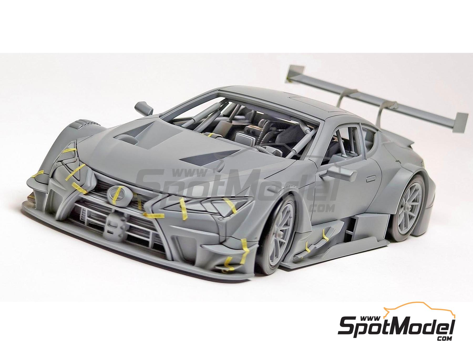 Image 2: Lexus LC500 GT500 - Japanese Grand Touring Car Championship (JGTC) | Car scale model kit in 1/24 scale manufactured by Kitbox PZY Model (ref.&nbsp;KB08-28, also PZY-025)