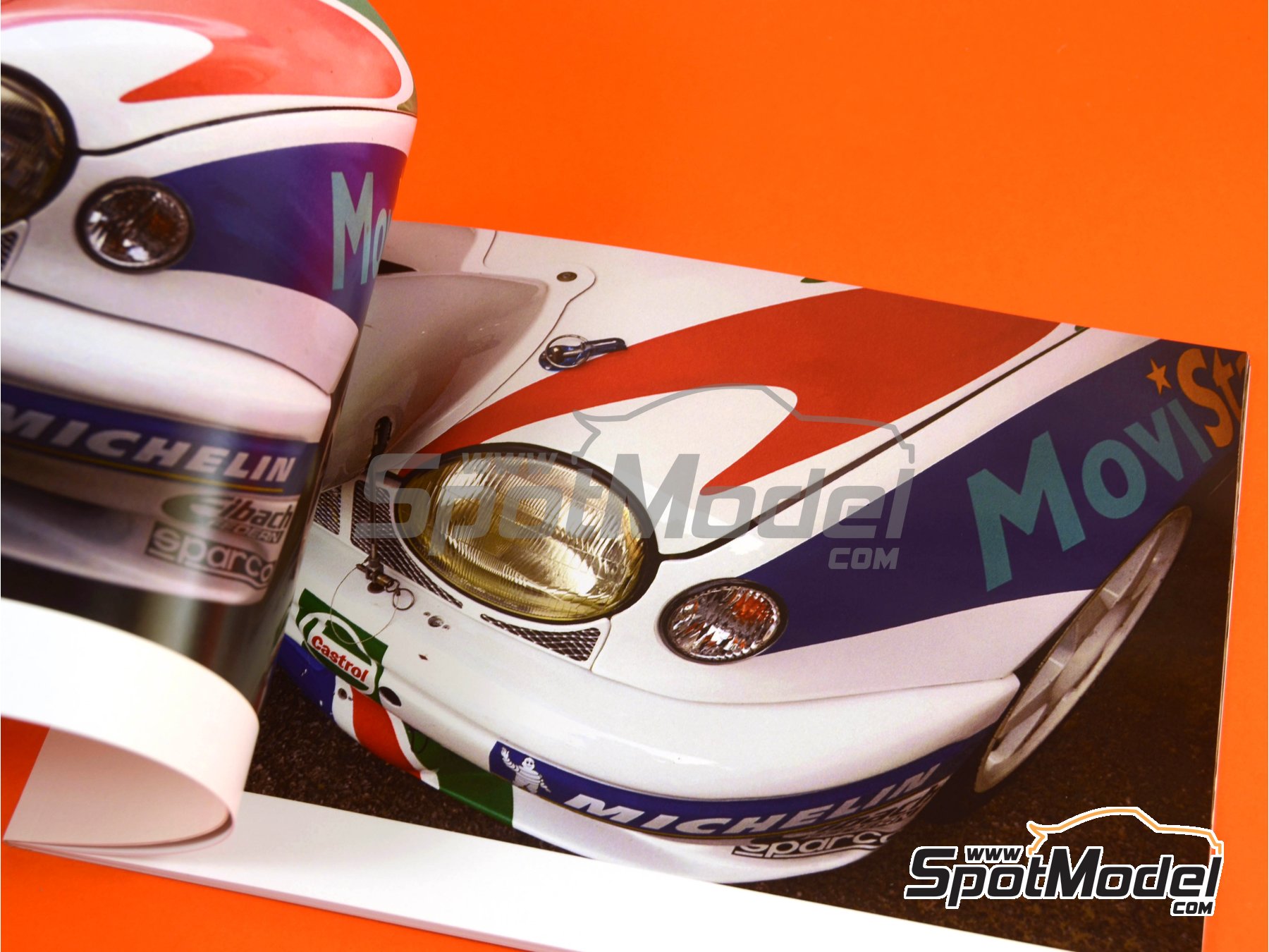 Image 5: Toyota Corolla WRC -  1997 | Libro de referencia fabricado por Komakai (ref.&nbsp;KOM-FG003)