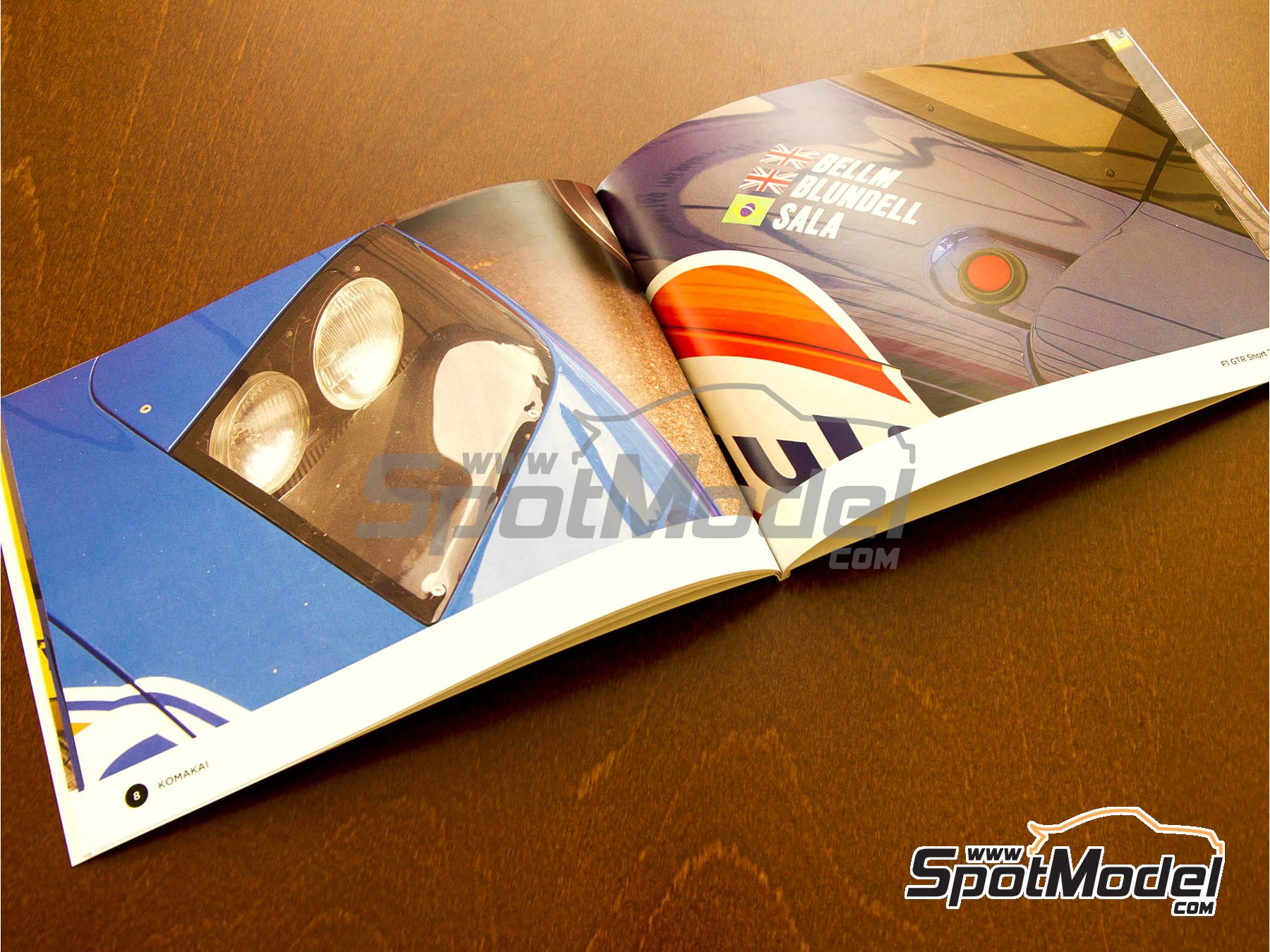 Image 2: McLaren F1 GTR Short Tail | Reference / walkaround book manufactured by Komakai (ref.&nbsp;KOM-FG004)