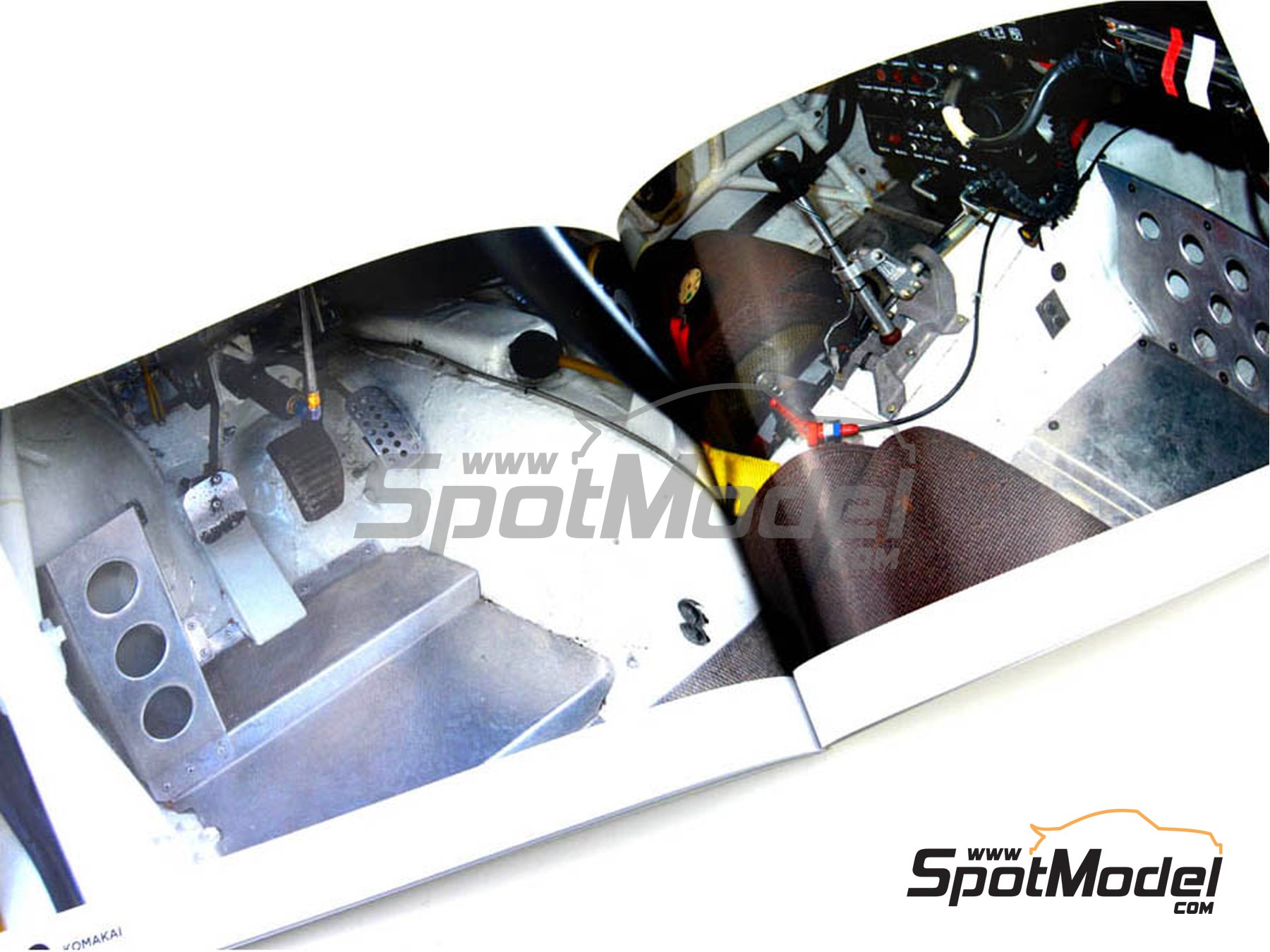 Image 2: Audi Quattro Sport S1 | Reference / walkaround book manufactured by Komakai (ref.&nbsp;KOM-FG007)