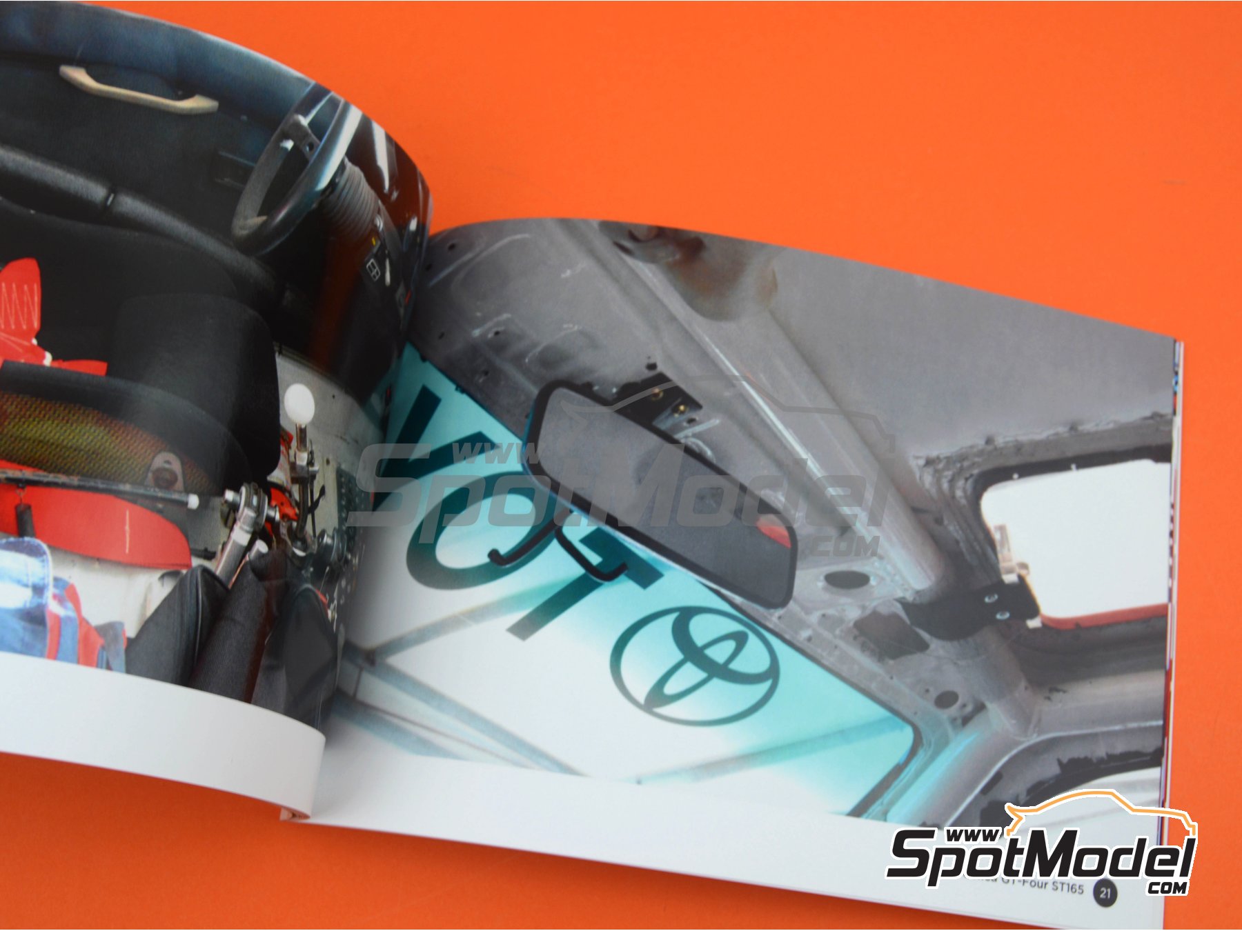 Image 5: Toyota Celica GT-Four ST165 | Reference / walkaround book manufactured by Komakai (ref.&nbsp;KOM-FG013)