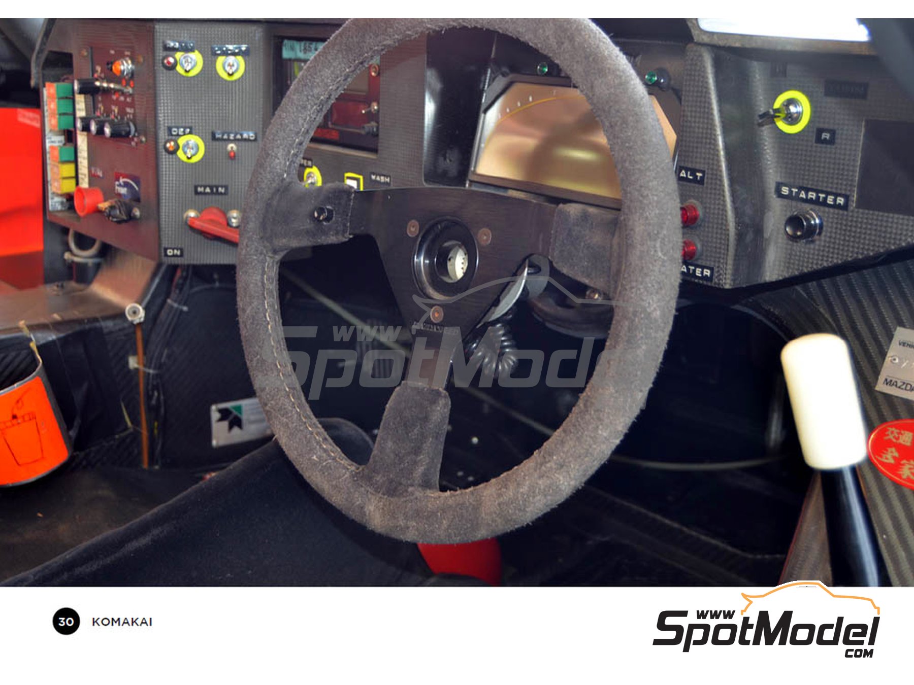 Image 3: Mazda 787B | Libro de referencia fabricado por Komakai (ref.&nbsp;KOM-FG018)