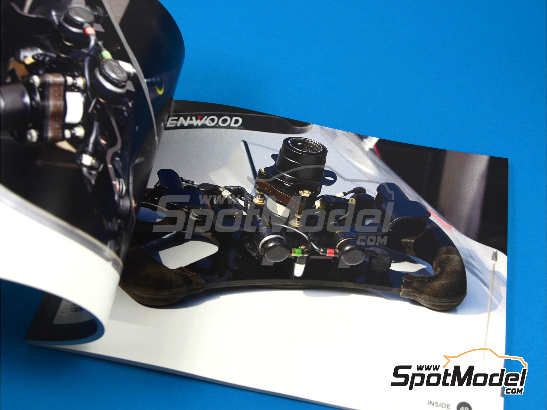 Image 9: McLaren Mercedes MP4/13 | Reference / walkaround book manufactured by Komakai (ref. KOM-UDG001)