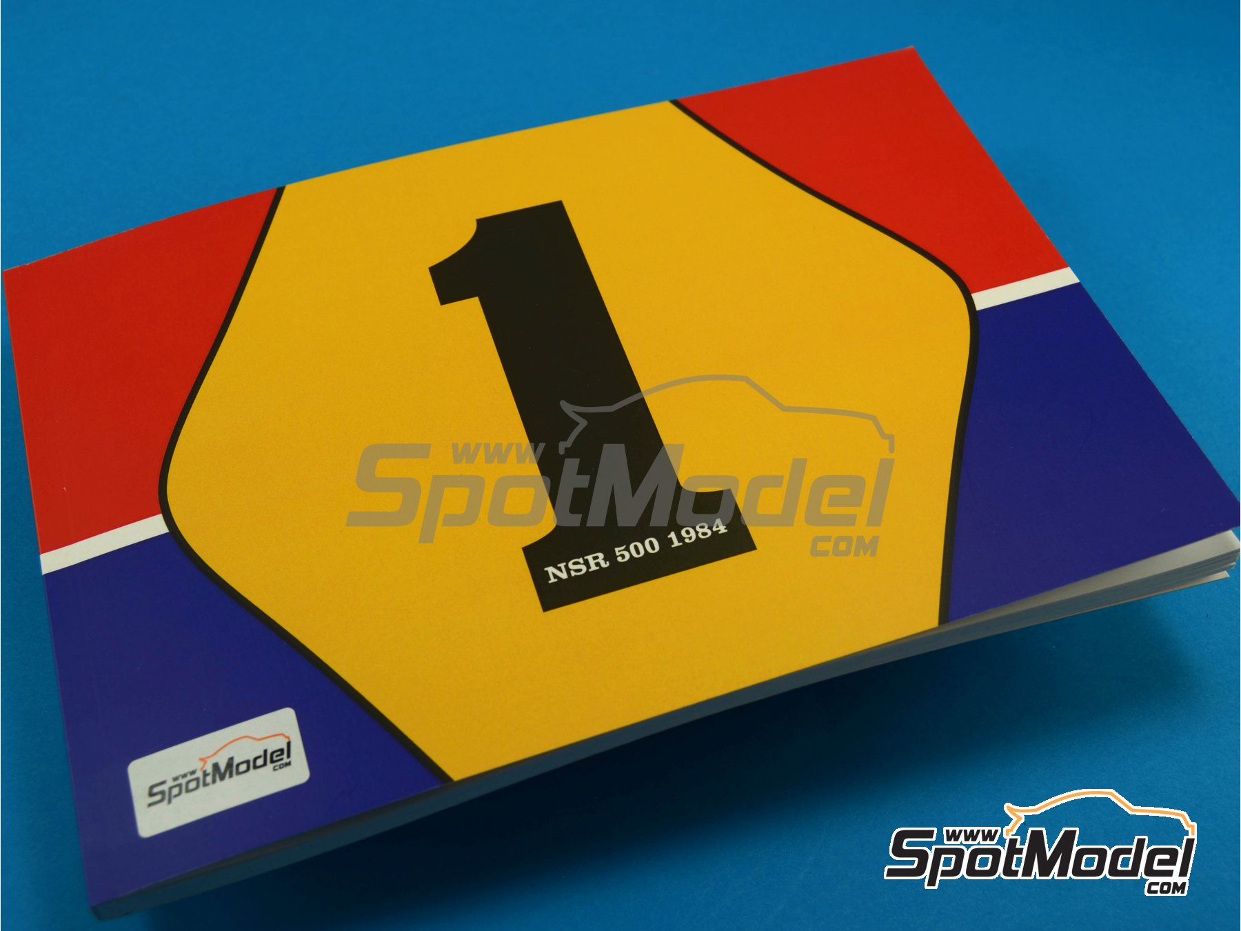 Image 1: Honda NSR500 -  1984 | Reference / walkaround book manufactured by Komakai (ref.&nbsp;KOM-UDG002)