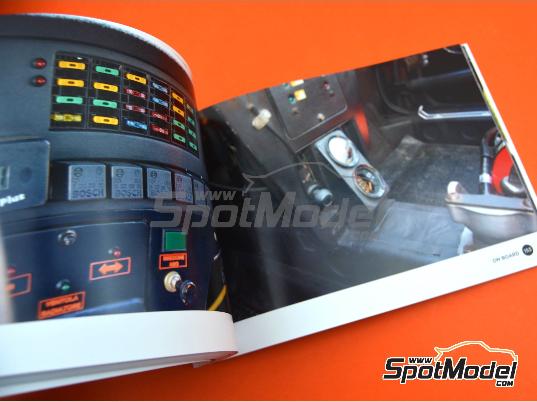 Image 7: Lancia 037 Rally | Libro de referencia fabricado por Komakai (ref.&nbsp;KOM-UDG010)