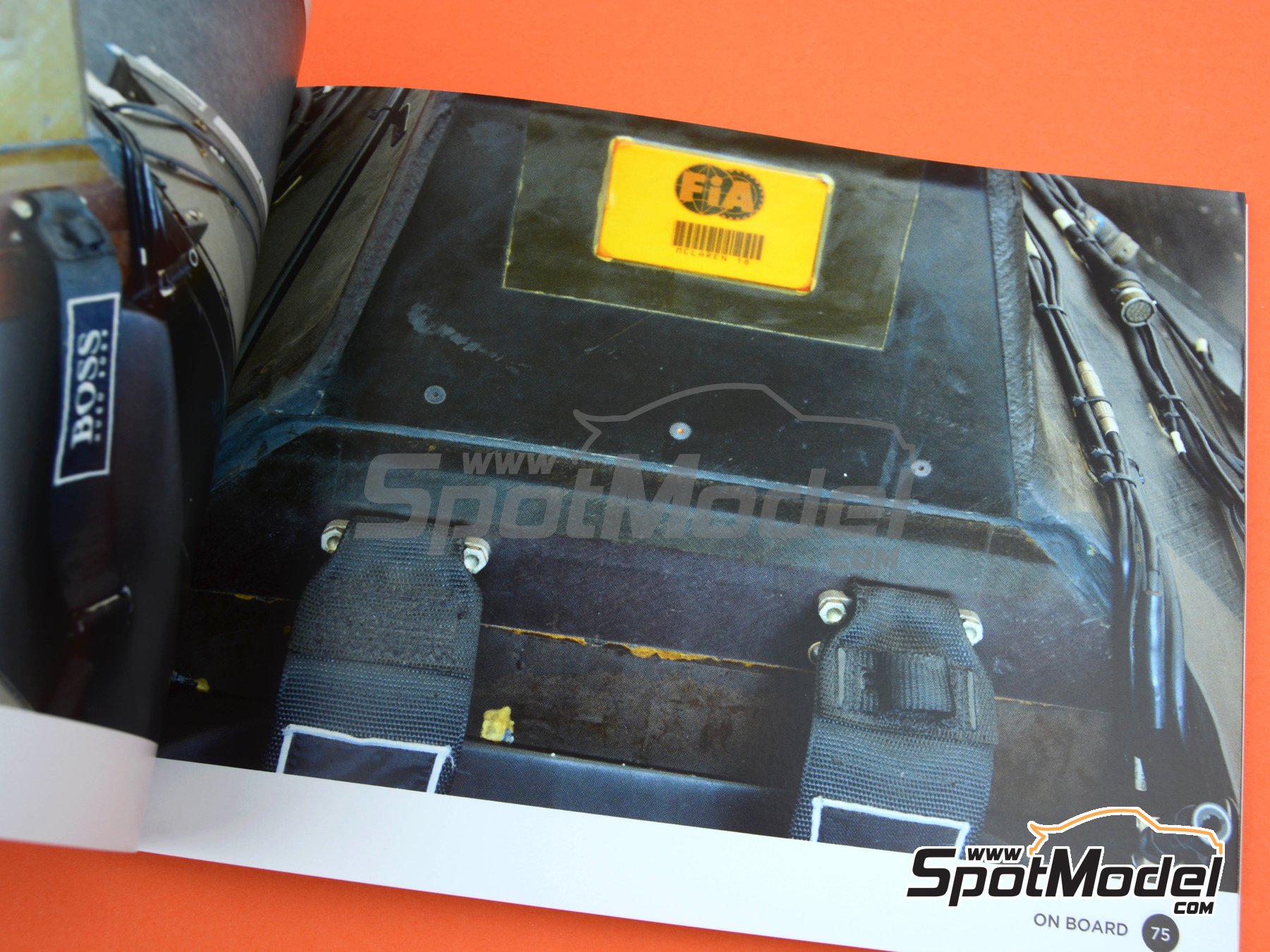Image 9: McLaren Honda MP4/6 | Reference / walkaround book manufactured by Komakai (ref. KOM-UDG017)