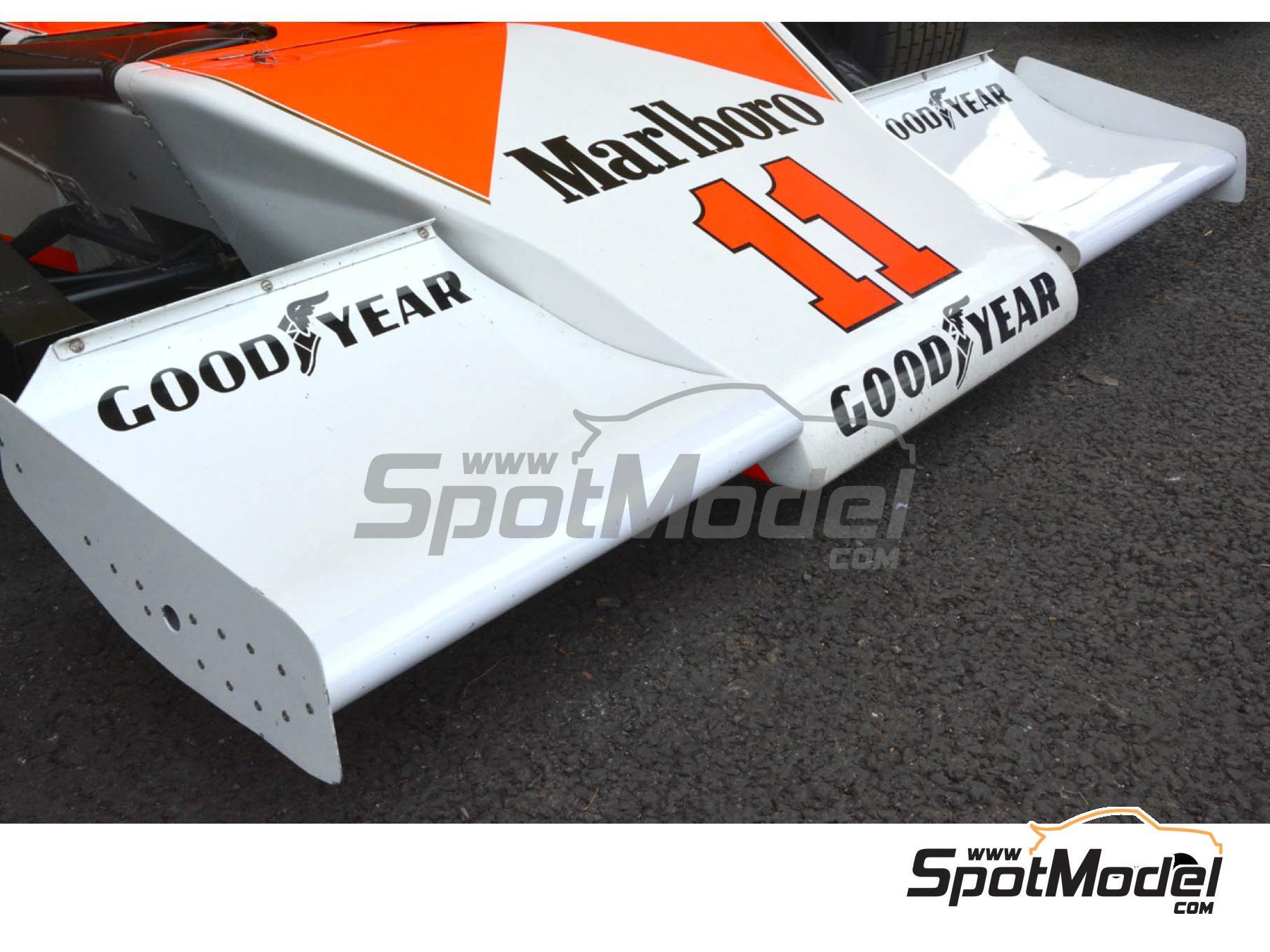 Image 1: McLaren Ford M23 - Campeonato del Mundo FIA de Formula 1 1976 | Libro de referencia fabricado por Komakai (ref.&nbsp;KOM-UDG021)