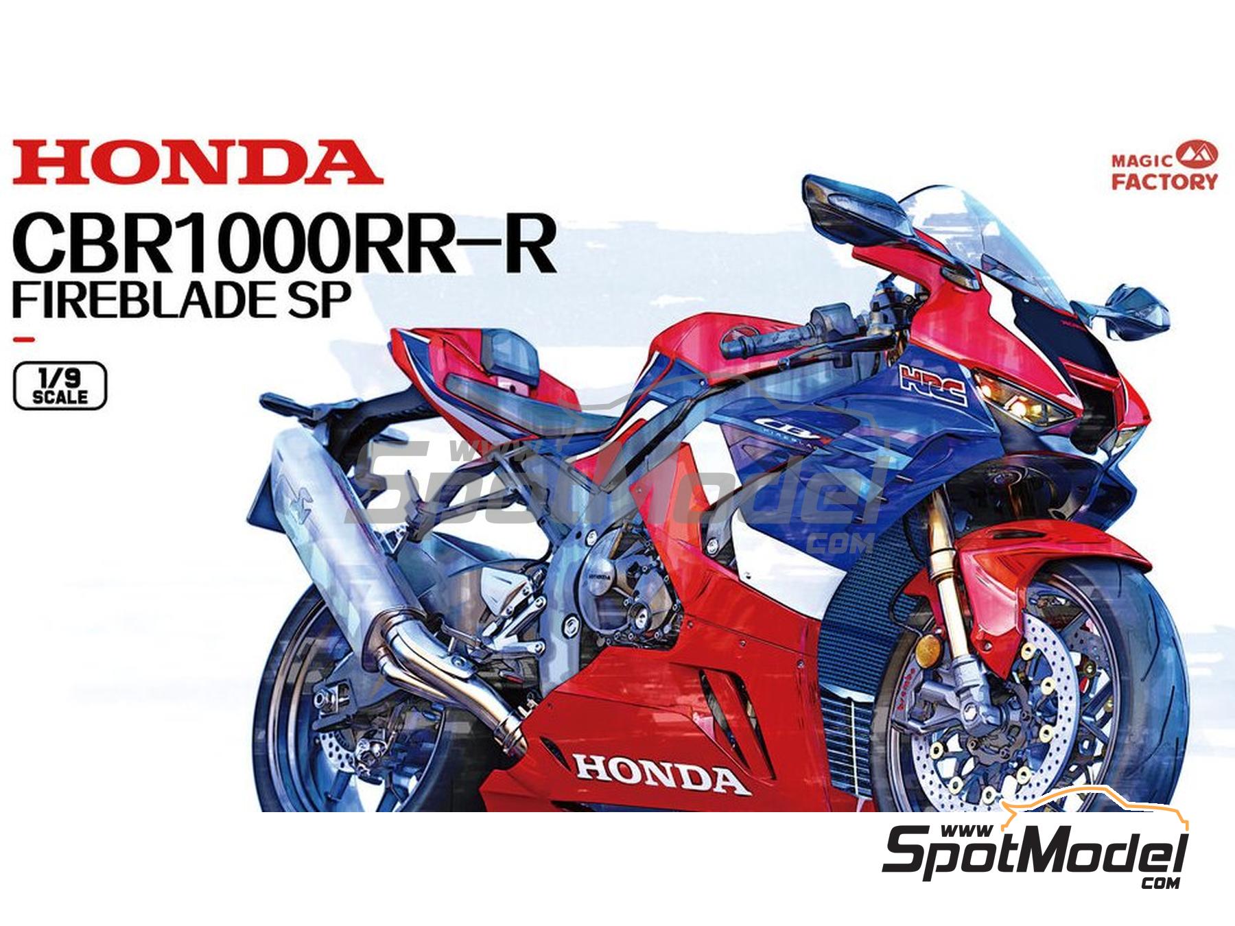 Magic Factory 1404: Motorbike scale model kit 1/9 scale - Honda ...