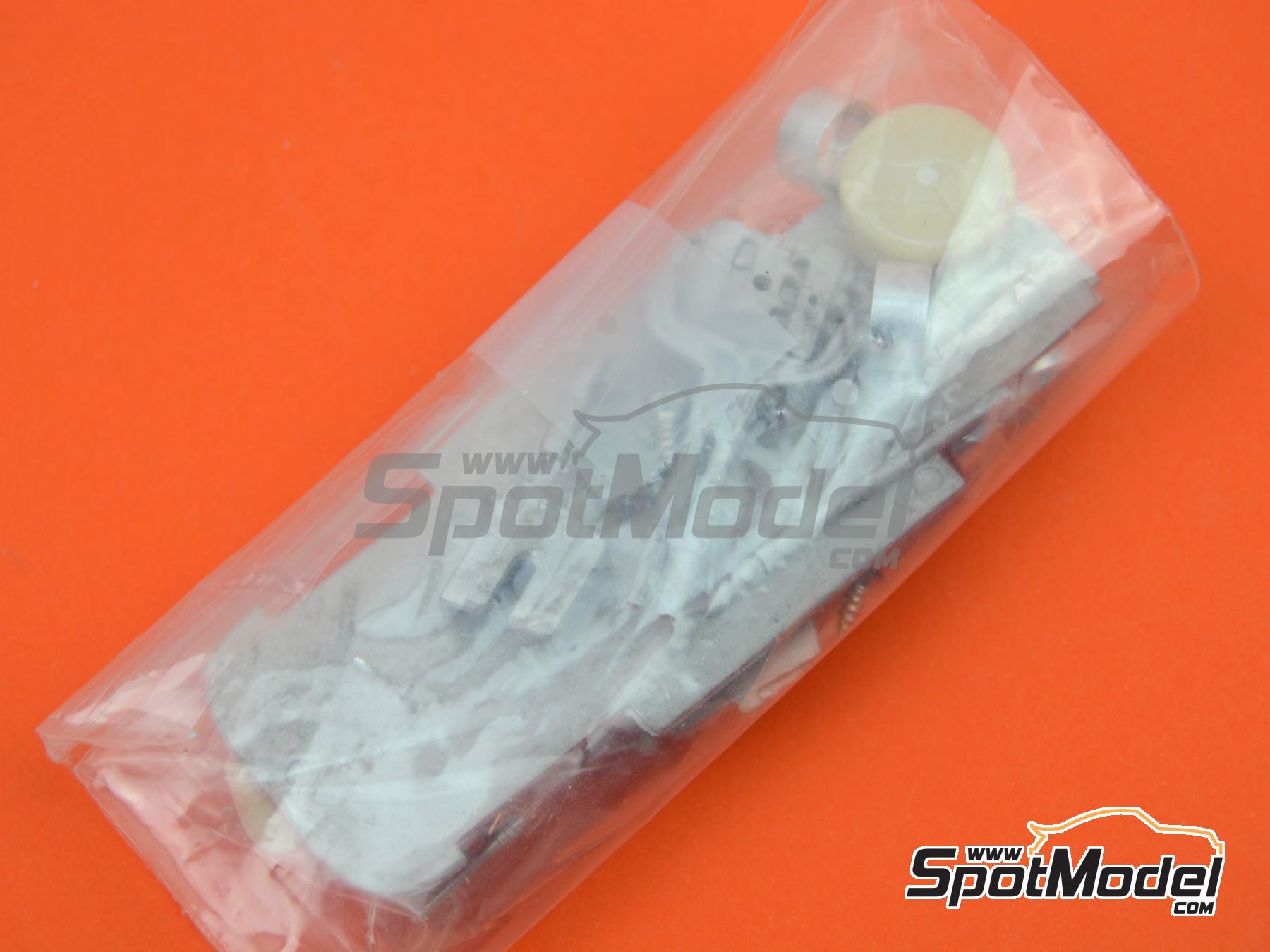 Image 9: Ford GT40 Mk IV Shelby American - Holman & Moody Team - 24 Hours Le Mans 1967 | Car scale model kit in 1/43 scale manufactured by Marsh Models (ref.&nbsp;MM300)