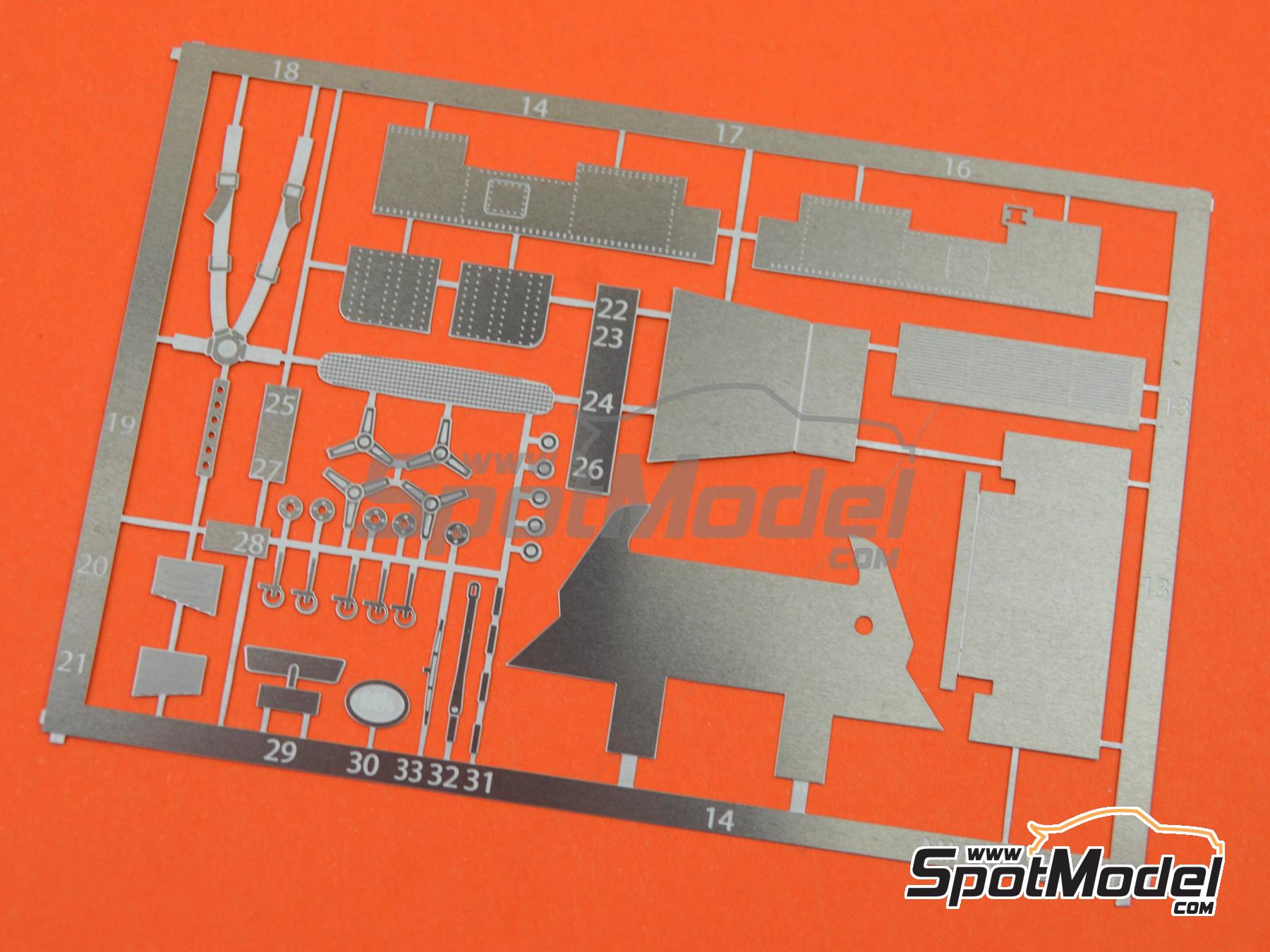 Image 18: Ford GT40 Mk IV Shelby American - Holman & Moody Team - 24 Hours Le Mans 1967 | Car scale model kit in 1/43 scale manufactured by Marsh Models (ref.&nbsp;MM300)