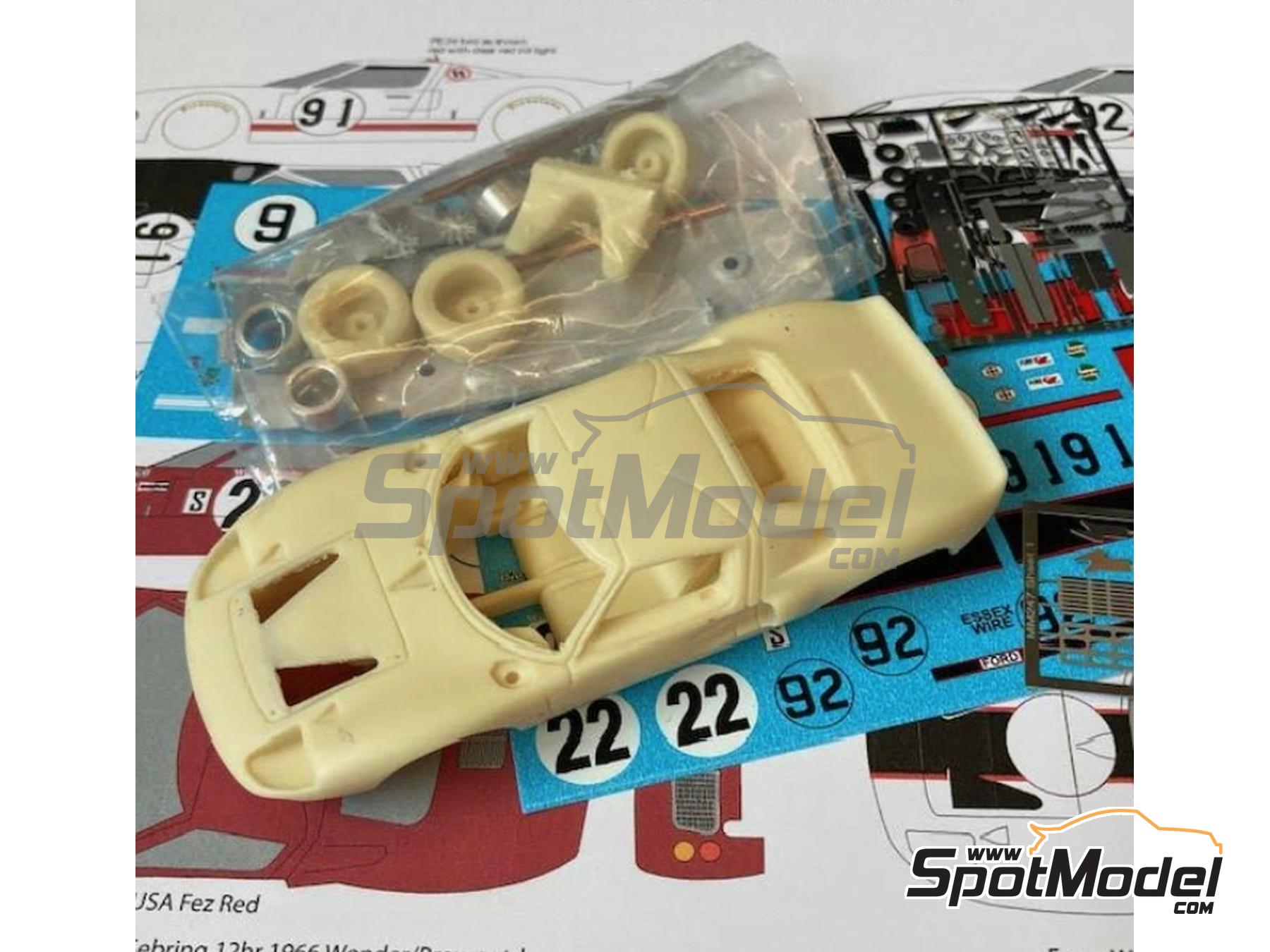 Image 7: Ford GT40 Brescia Racing Corse, Essex Wire Team - 12 Hours Sebring, 24 Hours of Daytona, Riverside 200 Miles 1965, 1966 and 1967 | Car scale model kit in 1/43 scale manufactured by Marsh Models (ref.&nbsp;MM360)