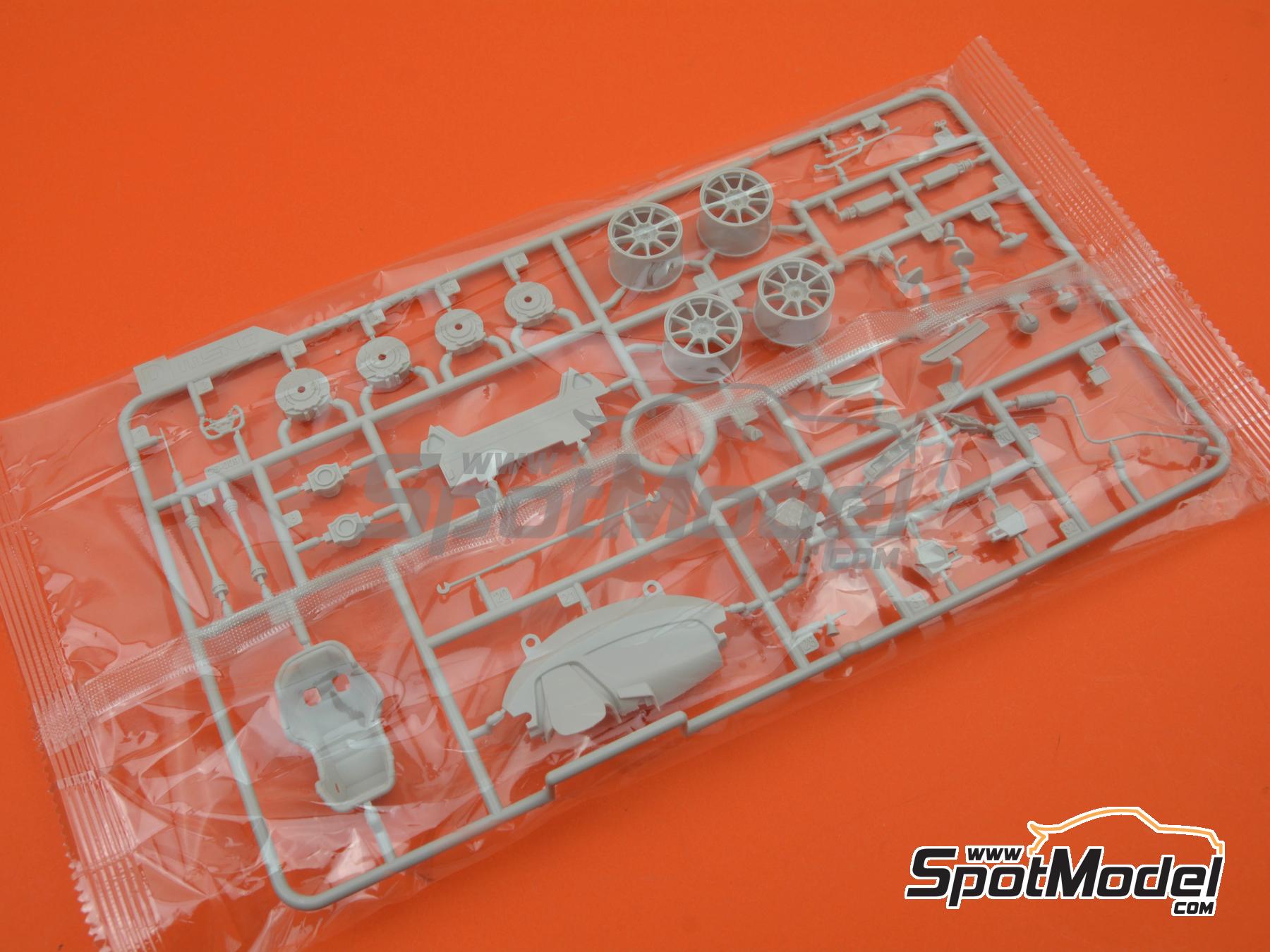 Image 18: Audi R8 LMS GT3 Evo II Absolute Racing Team sponsored by B-Quick - TSS Thailand Super Series 2024 | Car scale model kit in 1/24 scale manufactured by Meng Model (ref. CS-011, also 4897038554089)