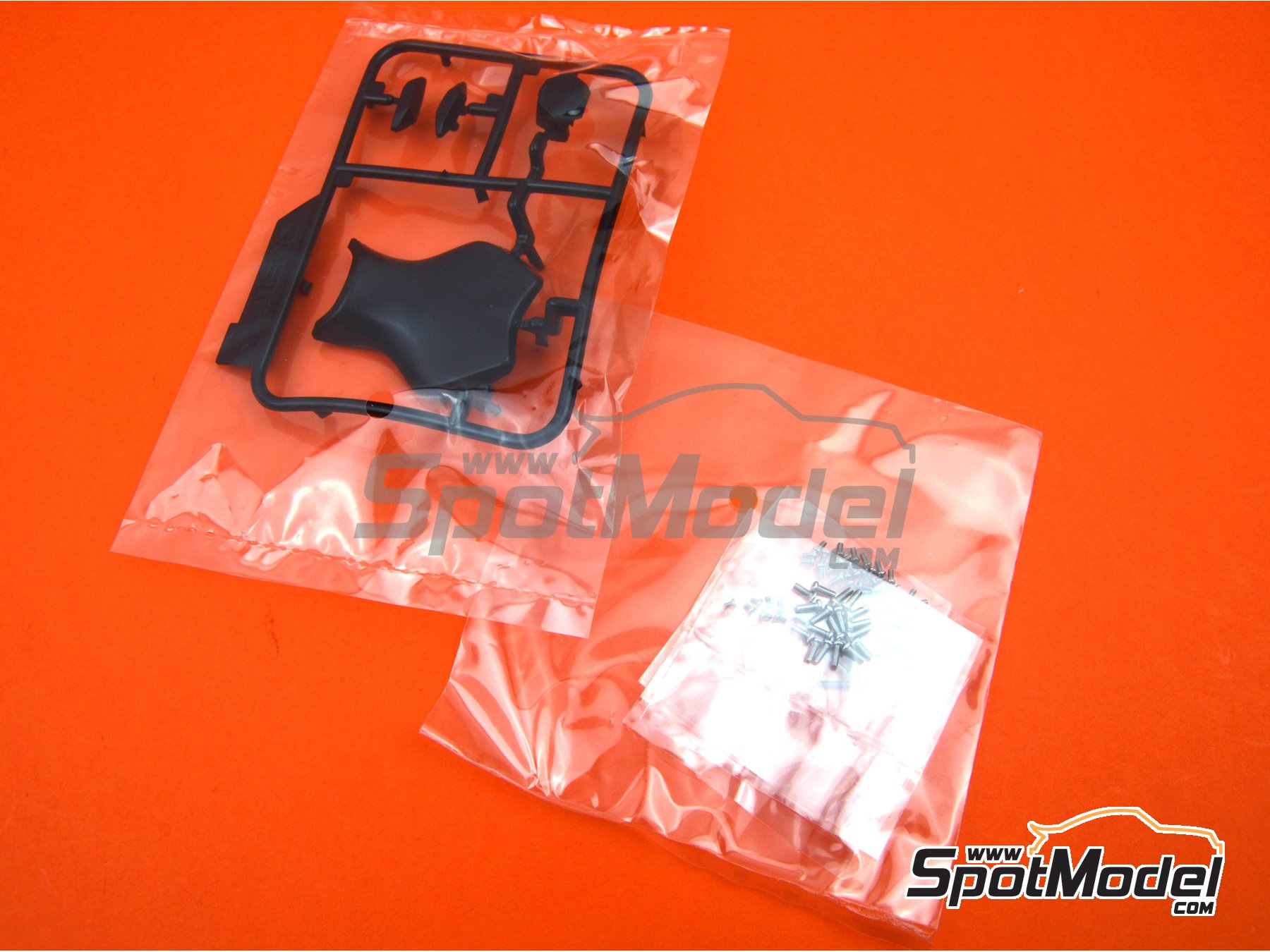 Image 16: Kawasaki Ninja H2R pre-painted version | Motorbike scale model kit in 1/9 scale manufactured by Meng Model (ref.&nbsp;MT-001s, also 4897038552238)