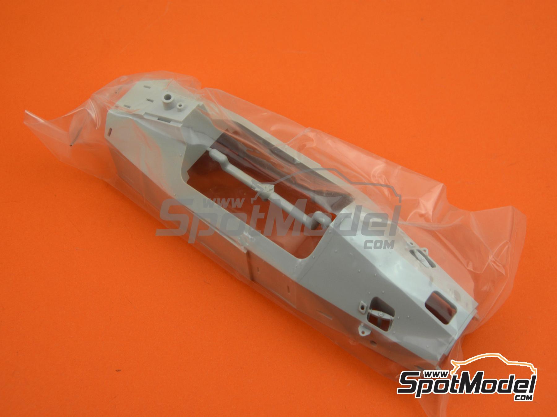 Image 20: McLaren Honda MP4/4 Equipo McLaren Racing Limited patrocinado por Marlboro - Campeonato del Mundo FIA de Formula 1 1988 | Maqueta de coche en escala&nbsp;1/12 fabricado por Meng Model (ref.&nbsp;RS-004, tambien 4897038553747)