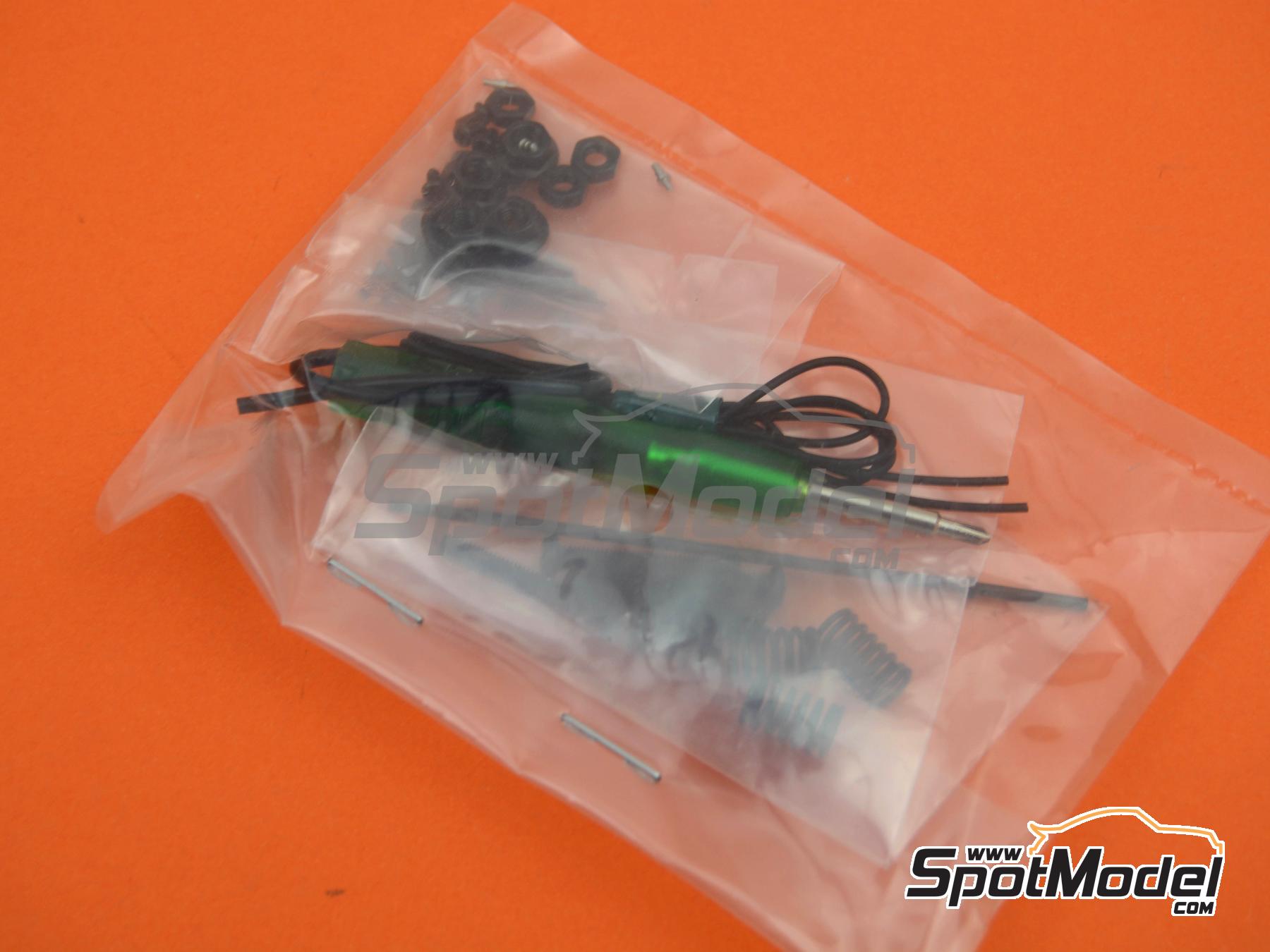 Image 26: McLaren Honda MP4/4 Equipo McLaren Racing Limited patrocinado por Marlboro - Campeonato del Mundo FIA de Formula 1 1988 | Maqueta de coche en escala&nbsp;1/12 fabricado por Meng Model (ref.&nbsp;RS-004, tambien 4897038553747)