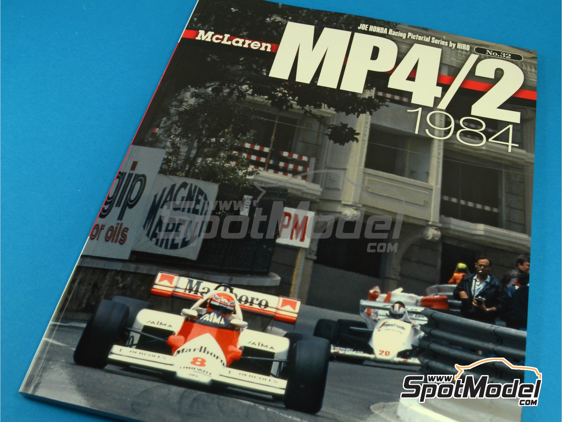 Image 1: JOE HONDA Racing Pictorial Series - MP4/2 - Campeonato del Mundo de F1 1984 | Libro de referencia fabricado por Model Factory Hiro (ref.&nbsp;MFH-JH32, tambien 9784905248392 y RP32)